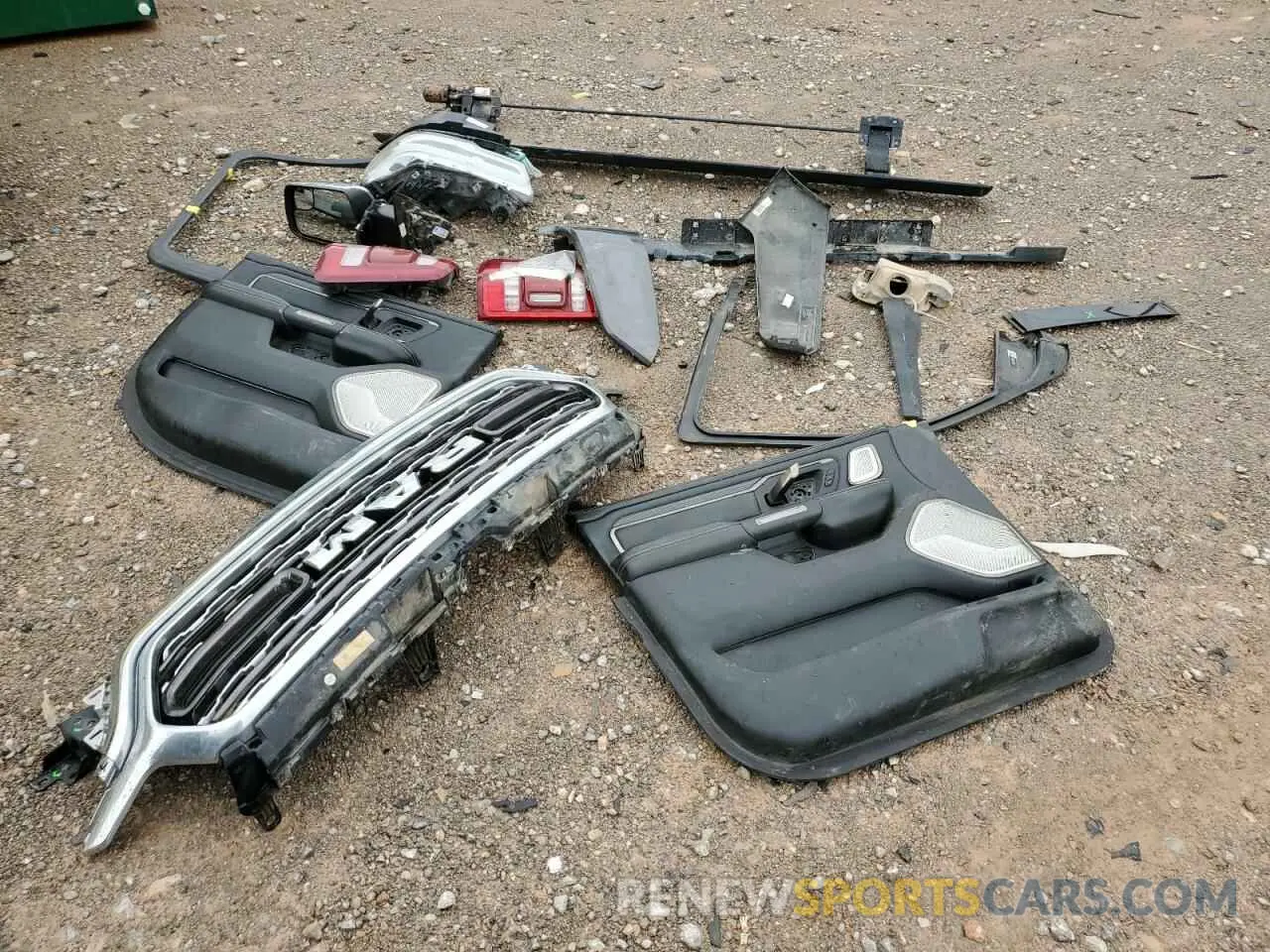 12 Photograph of a damaged car 1C6SRFPT5KN786280 RAM 1500 2019