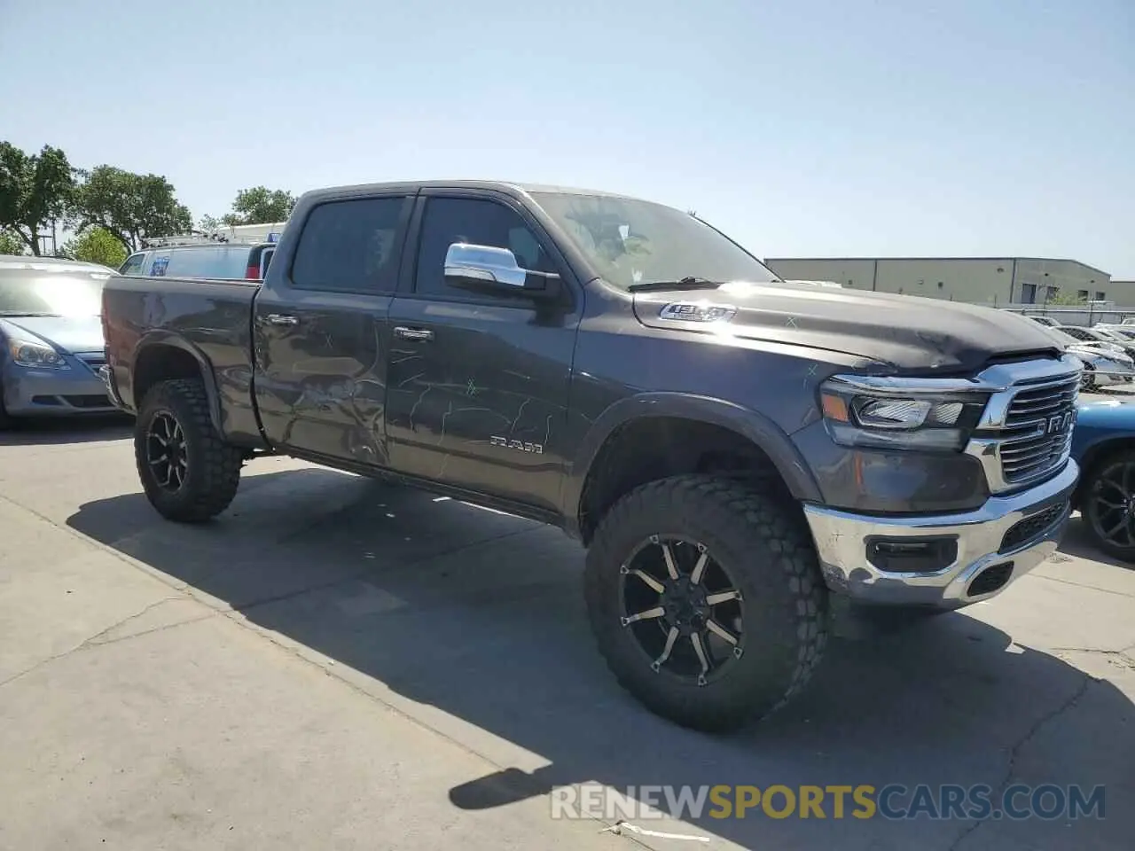 4 Фотография поврежденного автомобиля 1C6SRFRT2KN698574 RAM 1500 2019