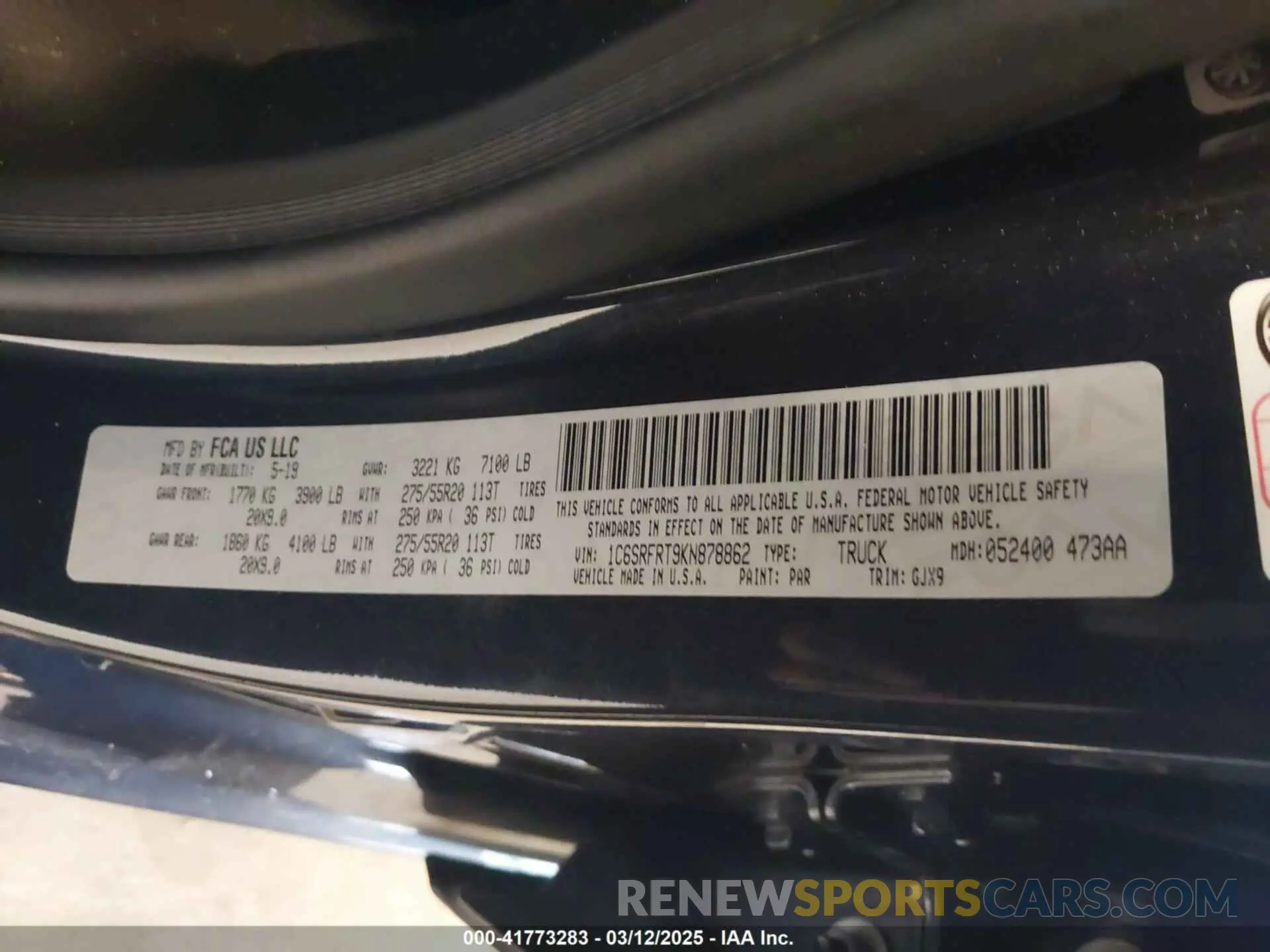 9 Photograph of a damaged car 1C6SRFRT9KN878862 RAM 1500 2019