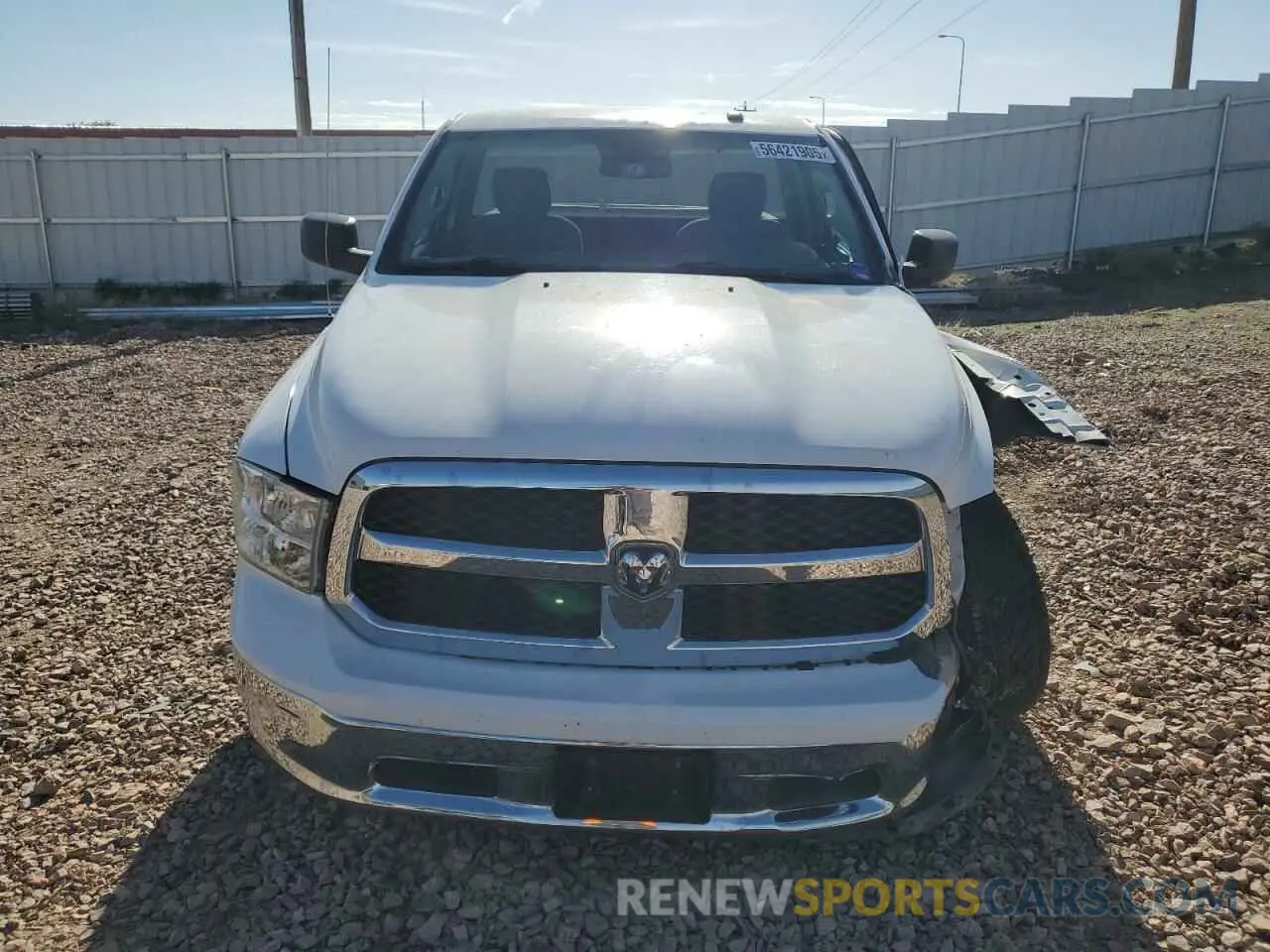 5 Photograph of a damaged car 3C6JR6AG4KG506316 RAM 1500 2019
