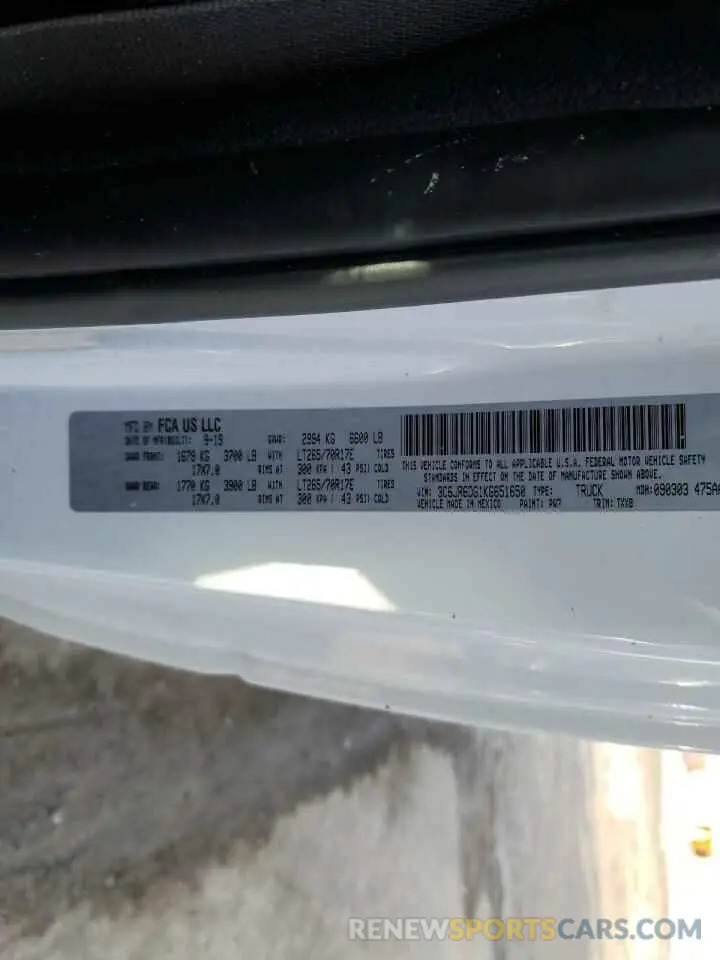 12 Photograph of a damaged car 3C6JR6DG1KG651650 RAM 1500 2019