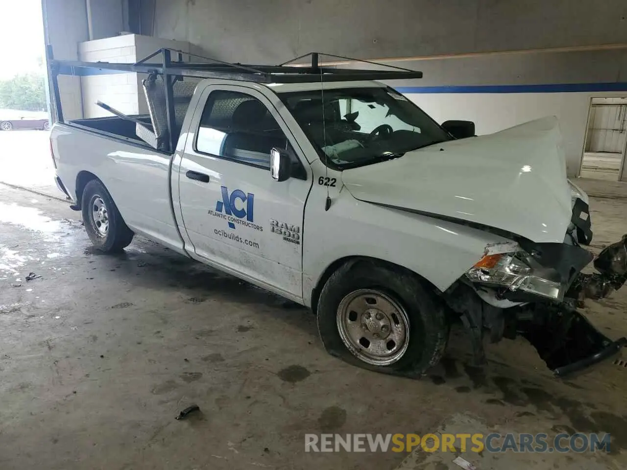4 Photograph of a damaged car 3C6JR6DGXKG583297 RAM 1500 2019