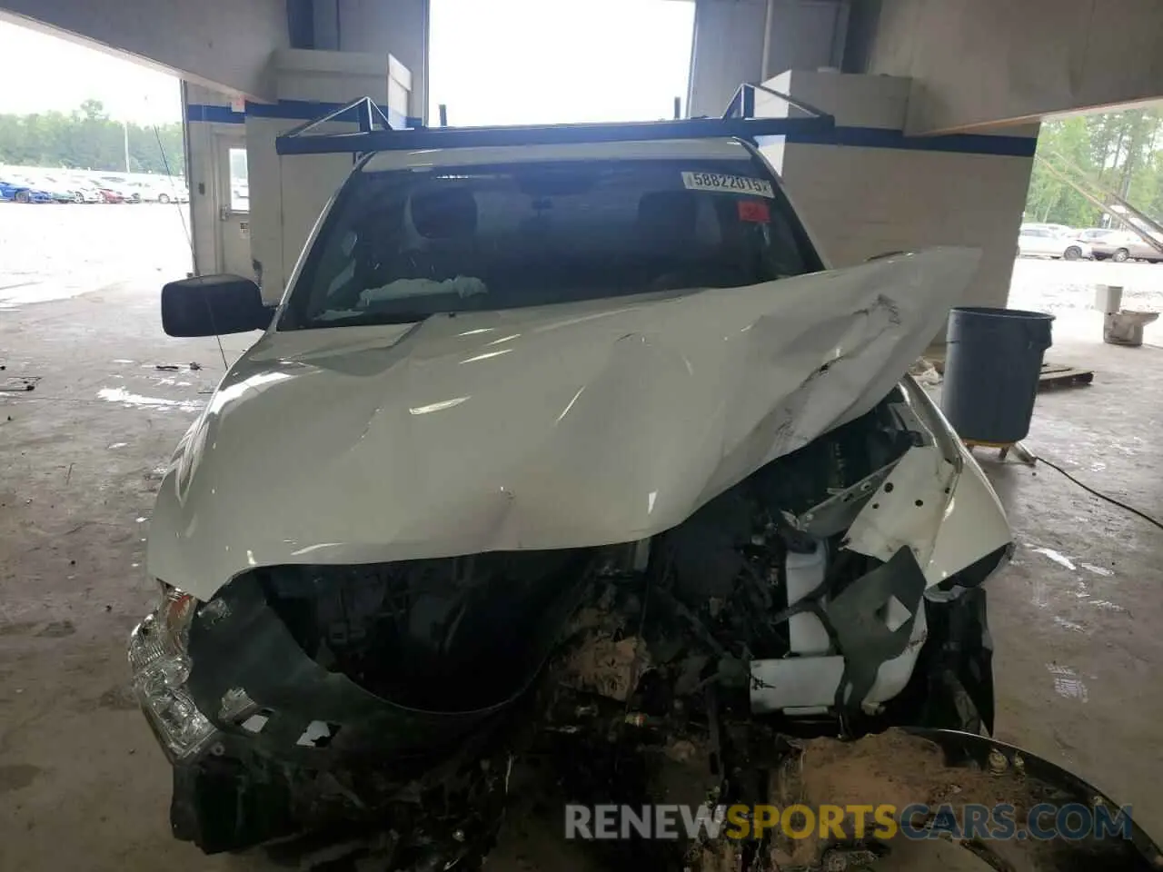5 Photograph of a damaged car 3C6JR6DGXKG583297 RAM 1500 2019