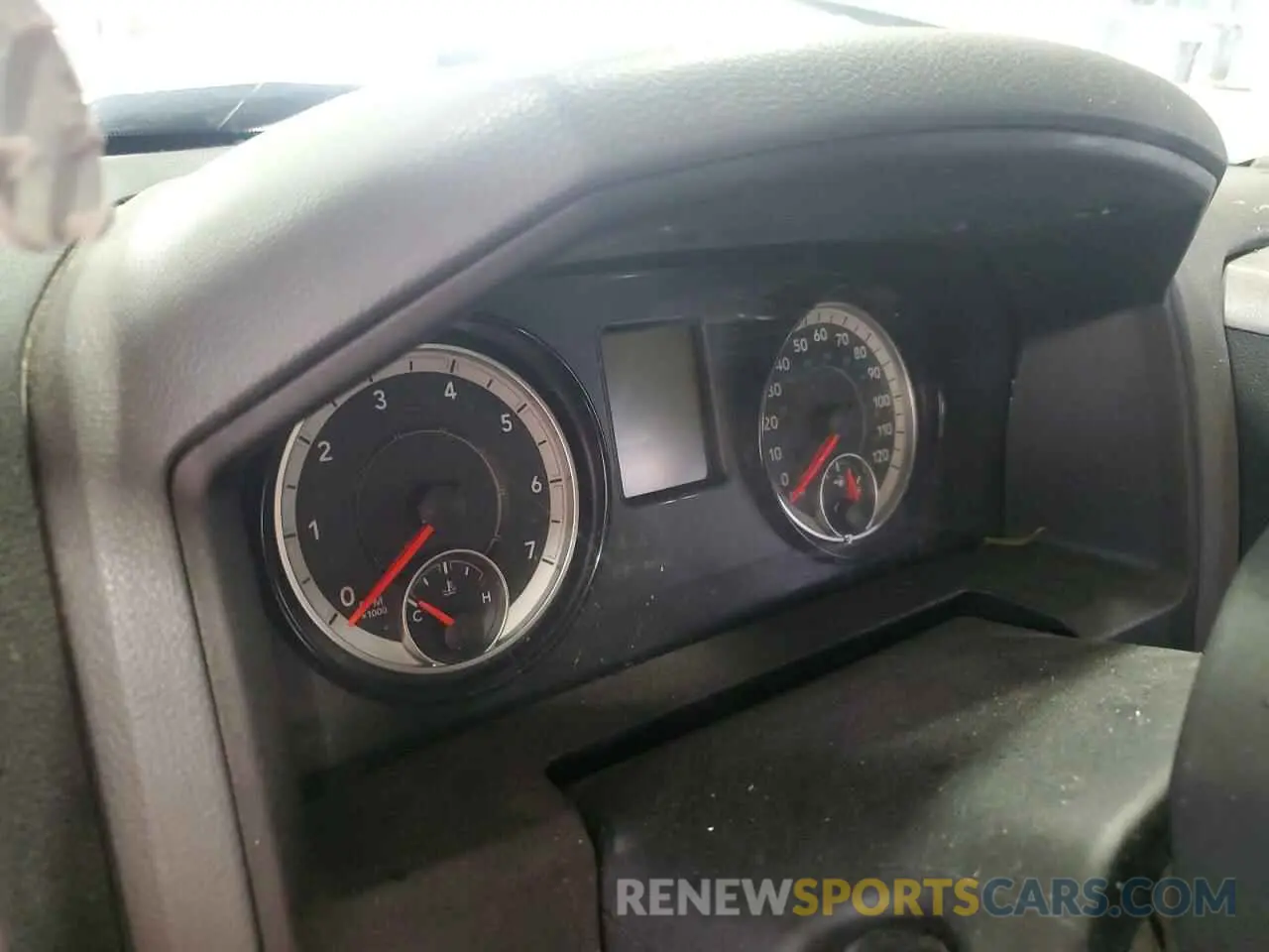 9 Photograph of a damaged car 3C6JR6DGXKG583297 RAM 1500 2019