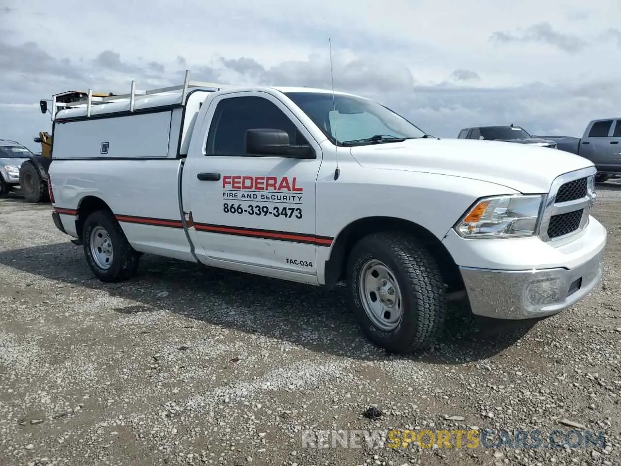 4 Photograph of a damaged car 3C6JR6DT7KG547029 RAM 1500 2019