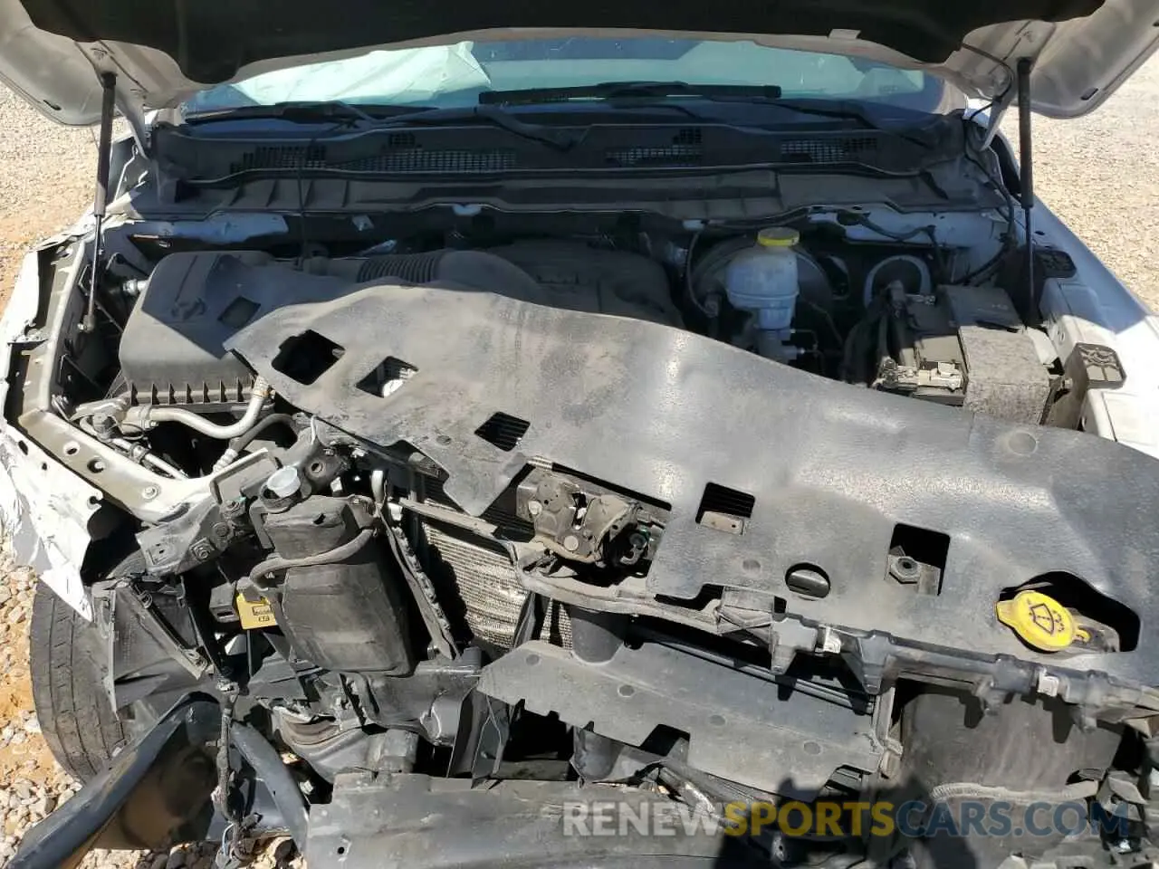 11 Photograph of a damaged car 3C6JR6DTXKG510704 RAM 1500 2019
