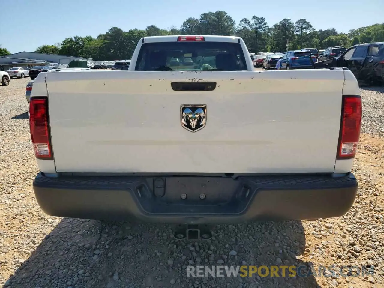 6 Photograph of a damaged car 3C6JR6DTXKG510704 RAM 1500 2019