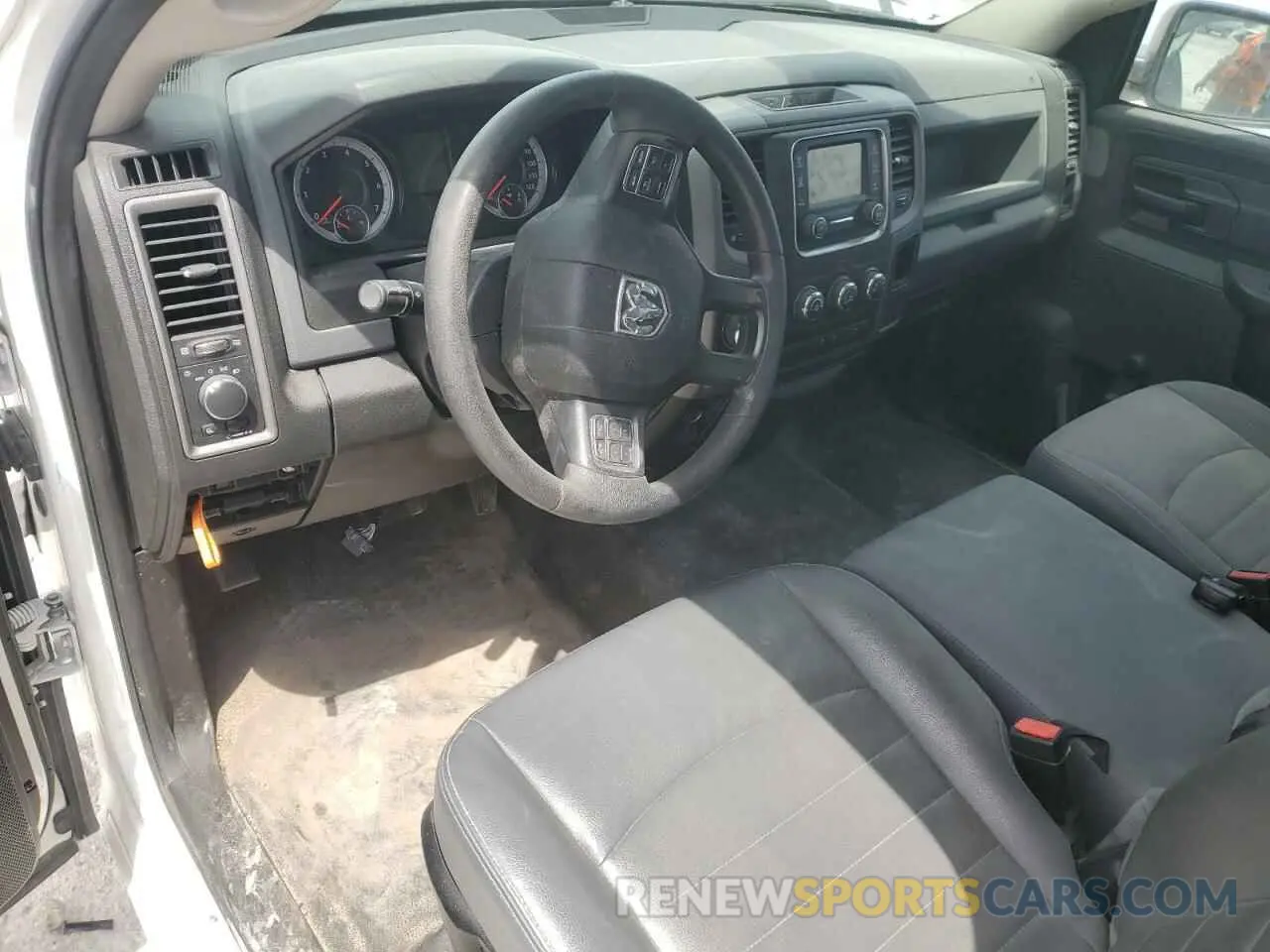 8 Photograph of a damaged car 3C6JR7DG6KG691812 RAM 1500 2019