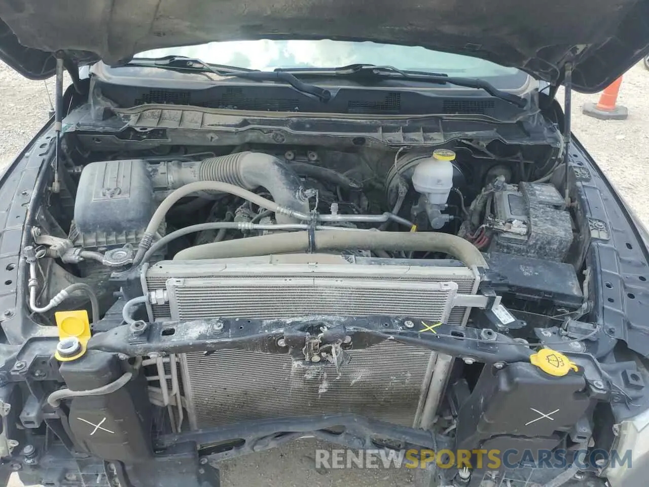 11 Фотография поврежденного автомобиля 1C6RR6FT7LS139057 RAM 1500 2020