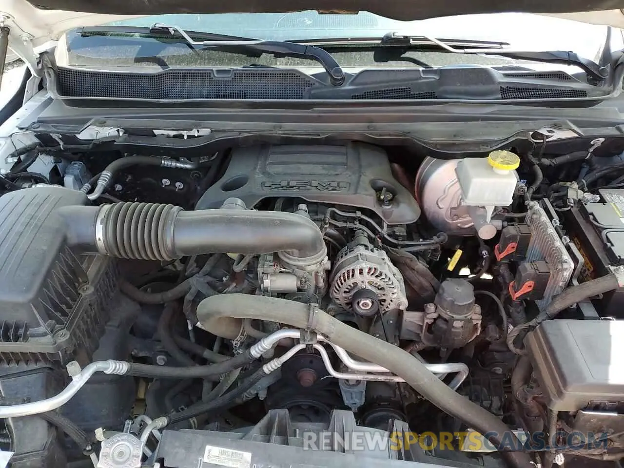 11 Фотография поврежденного автомобиля 1C6RREBT0LN229584 RAM 1500 2020