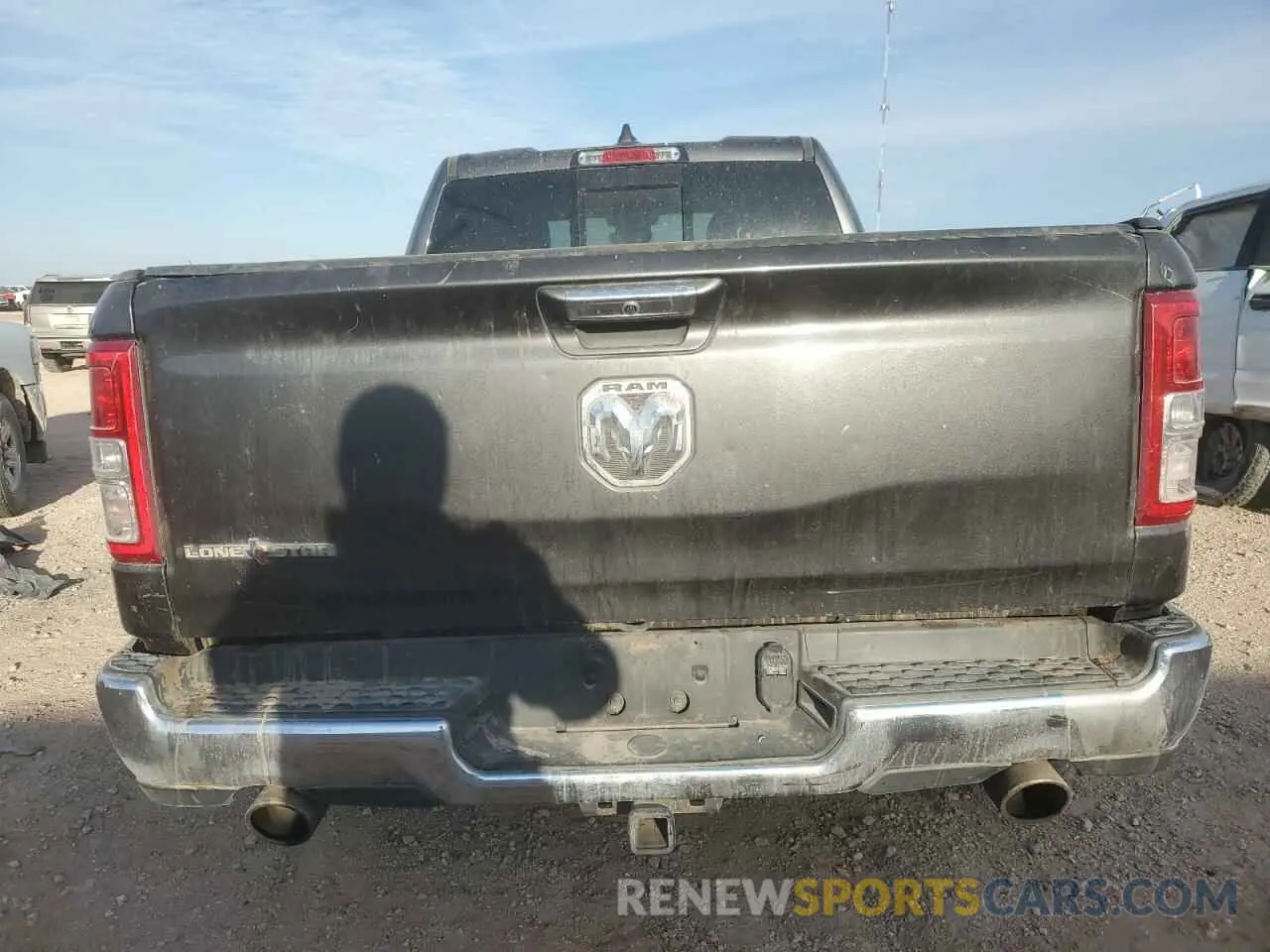 6 Photograph of a damaged car 1C6RREBT2LN139160 RAM 1500 2020