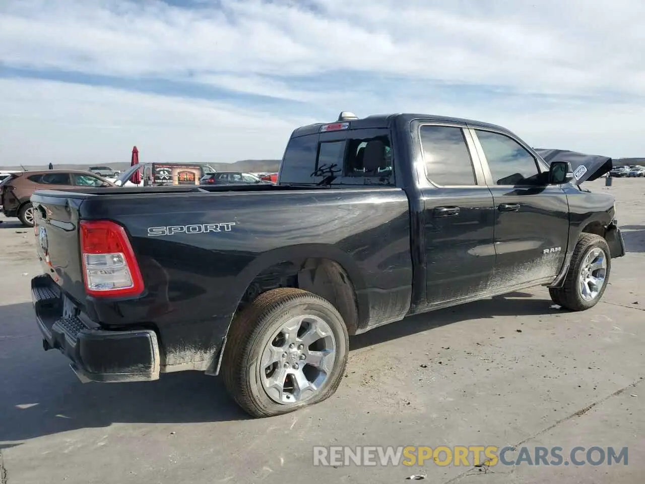 3 Photograph of a damaged car 1C6RREBT8LN253003 RAM 1500 2020