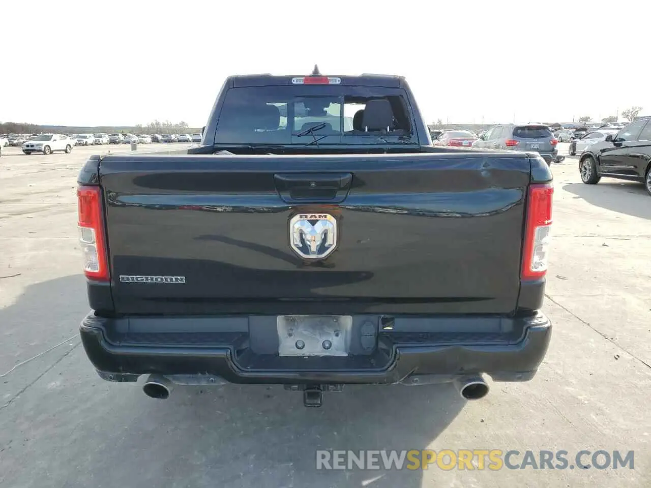 6 Photograph of a damaged car 1C6RREBT8LN253003 RAM 1500 2020