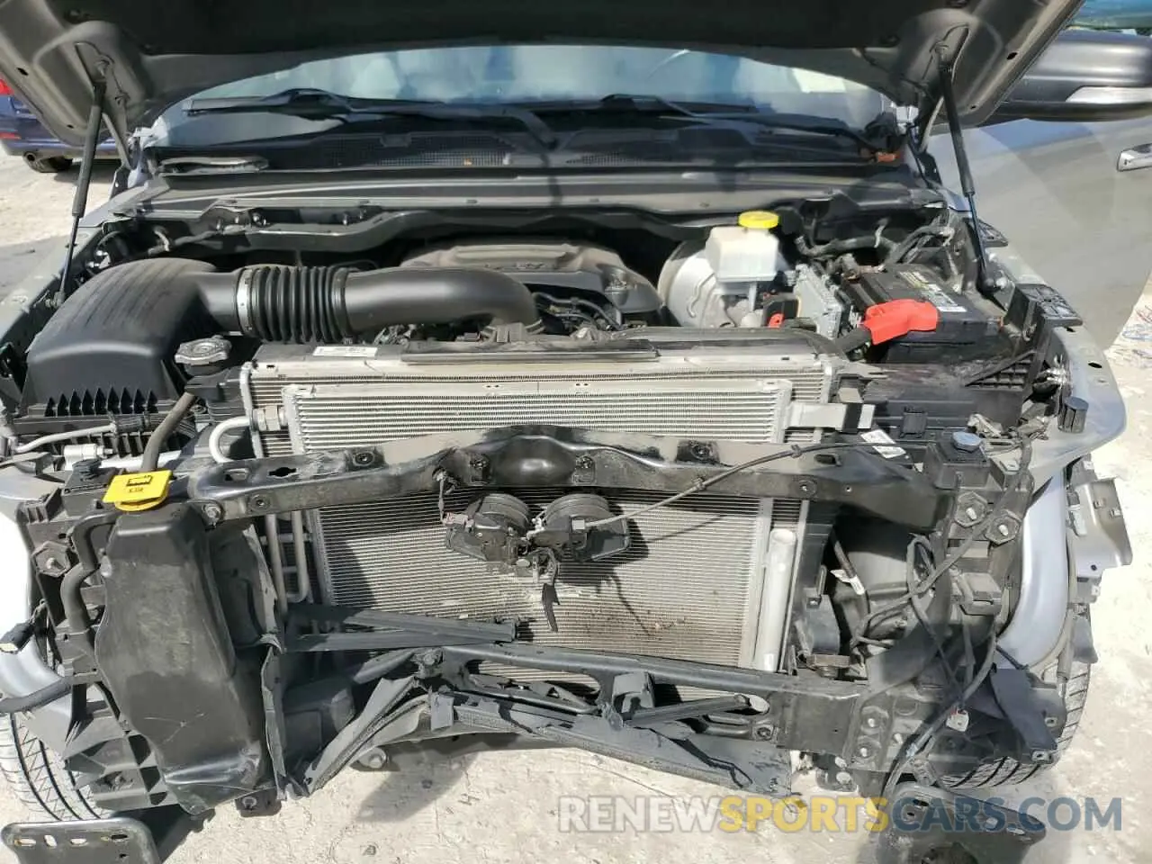 11 Фотография поврежденного автомобиля 1C6RREBT9LN121495 RAM 1500 2020