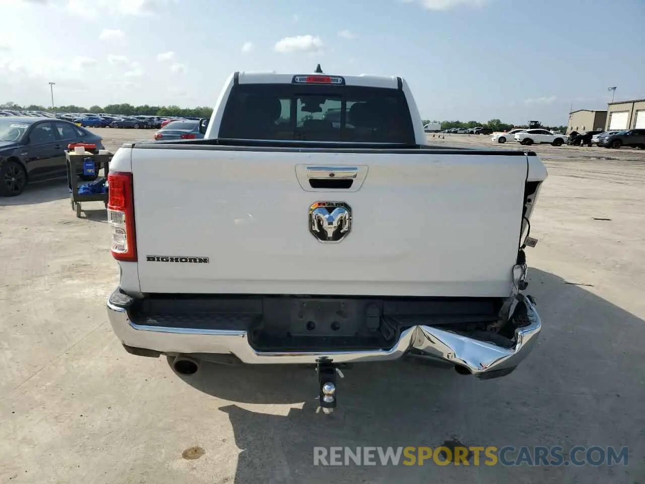 6 Photograph of a damaged car 1C6RREBTXLN300399 RAM 1500 2020