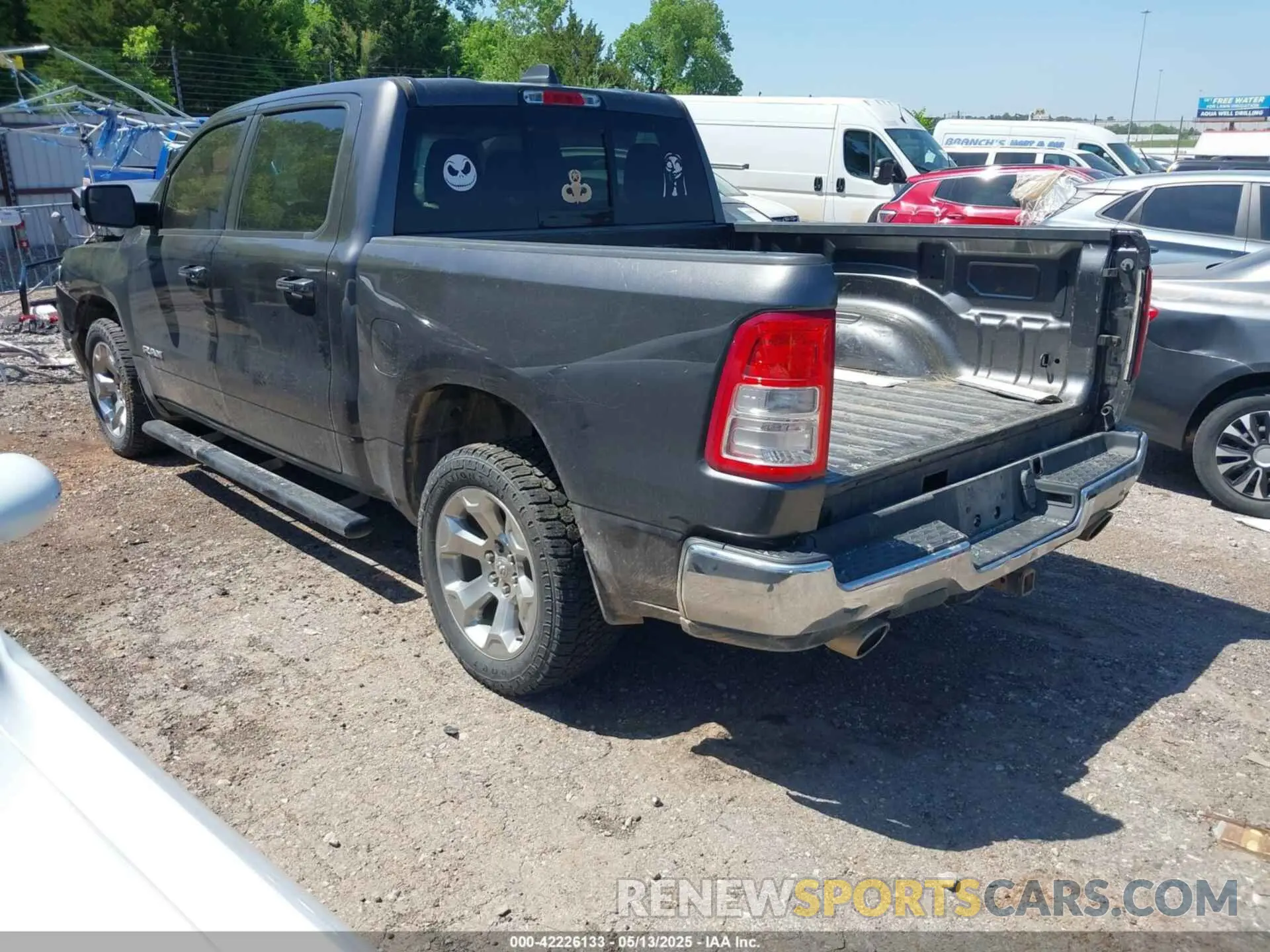 3 Photograph of a damaged car 1C6RREFT0LN209779 RAM 1500 2020