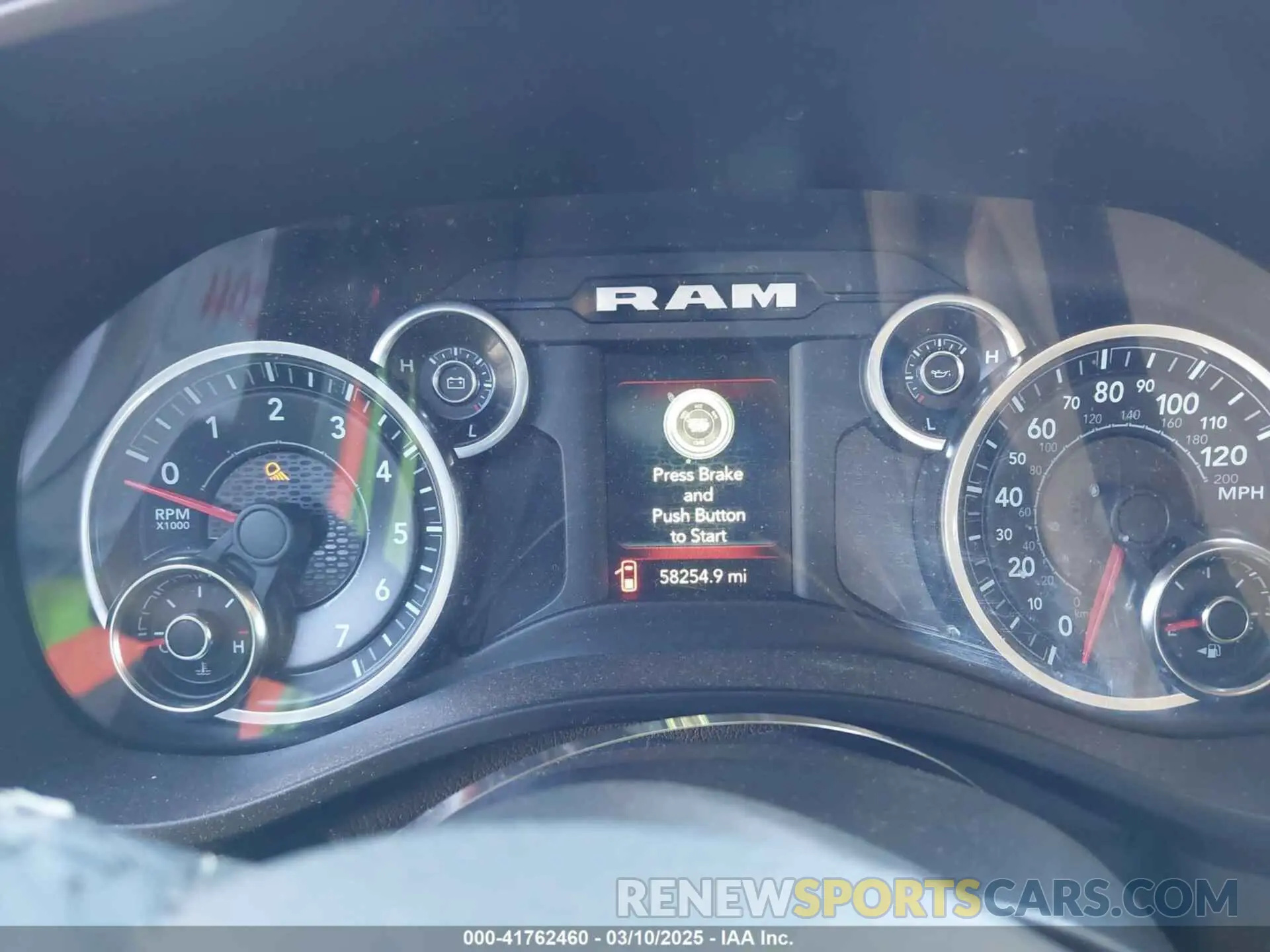 7 Фотография поврежденного автомобиля 1C6RREFT0LN311731 RAM 1500 2020