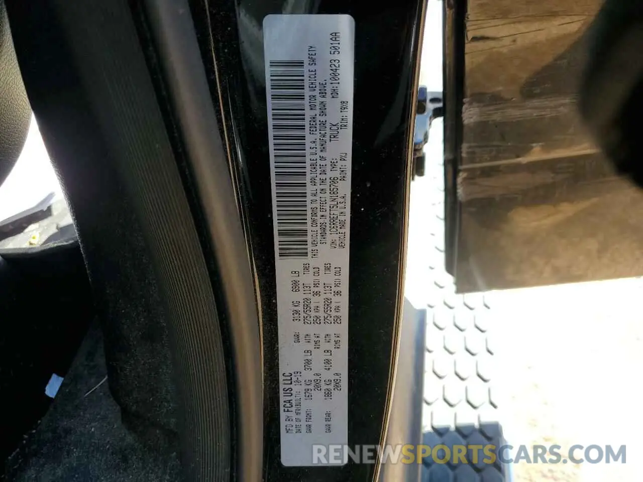 12 Photograph of a damaged car 1C6RREFT5LN185706 RAM 1500 2020