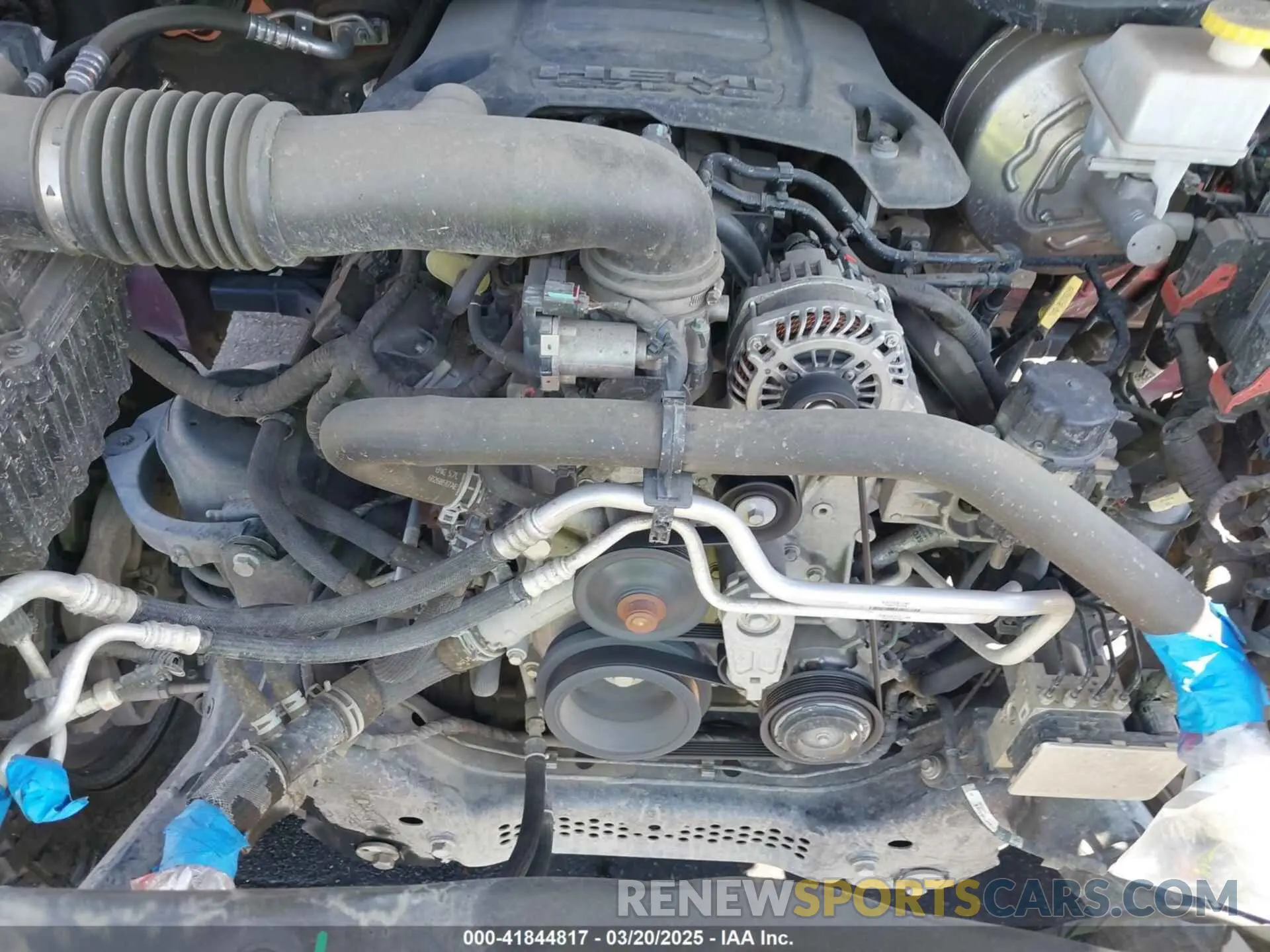 10 Photograph of a damaged car 1C6RREFT7LN105581 RAM 1500 2020