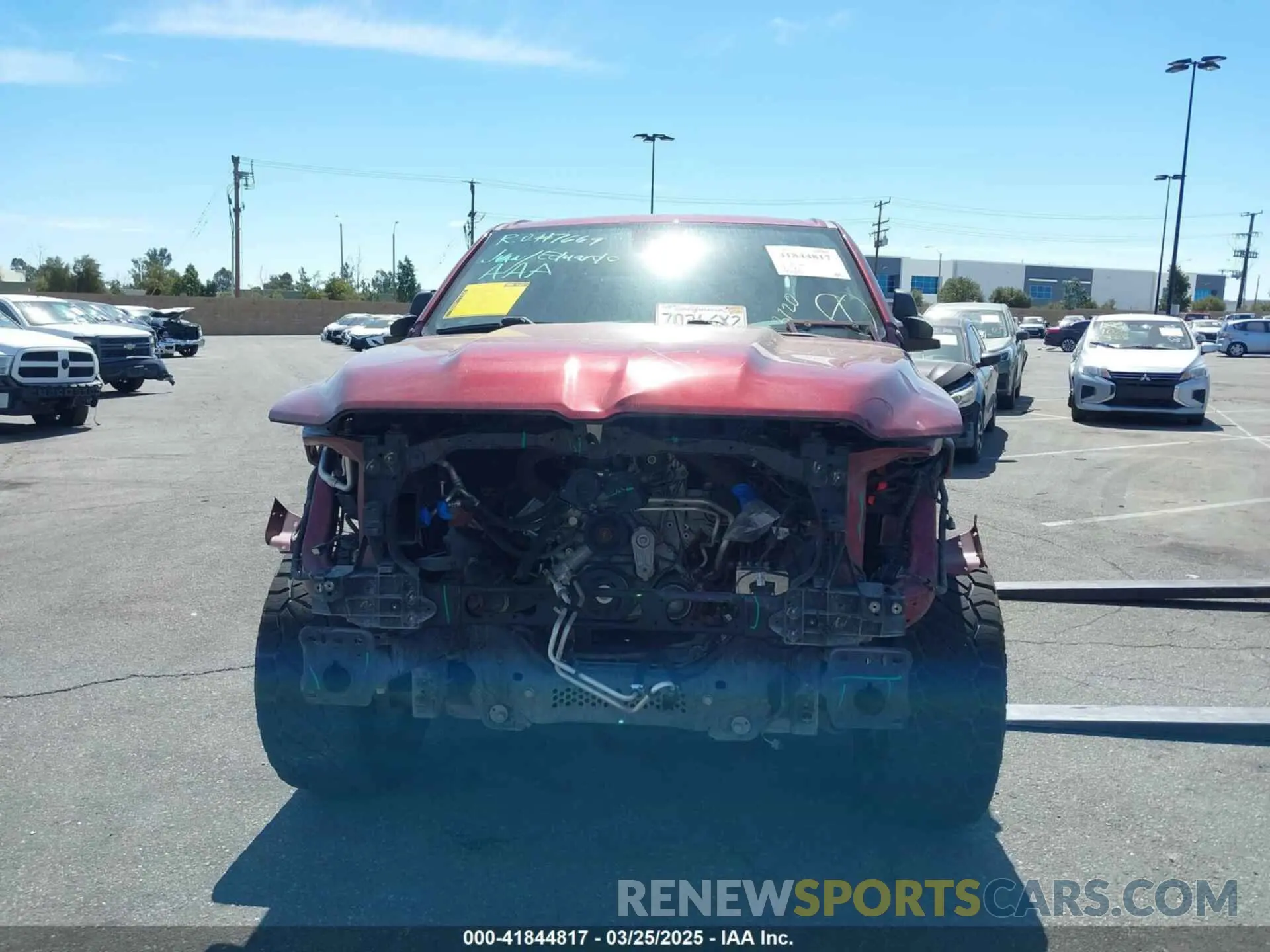 13 Photograph of a damaged car 1C6RREFT7LN105581 RAM 1500 2020