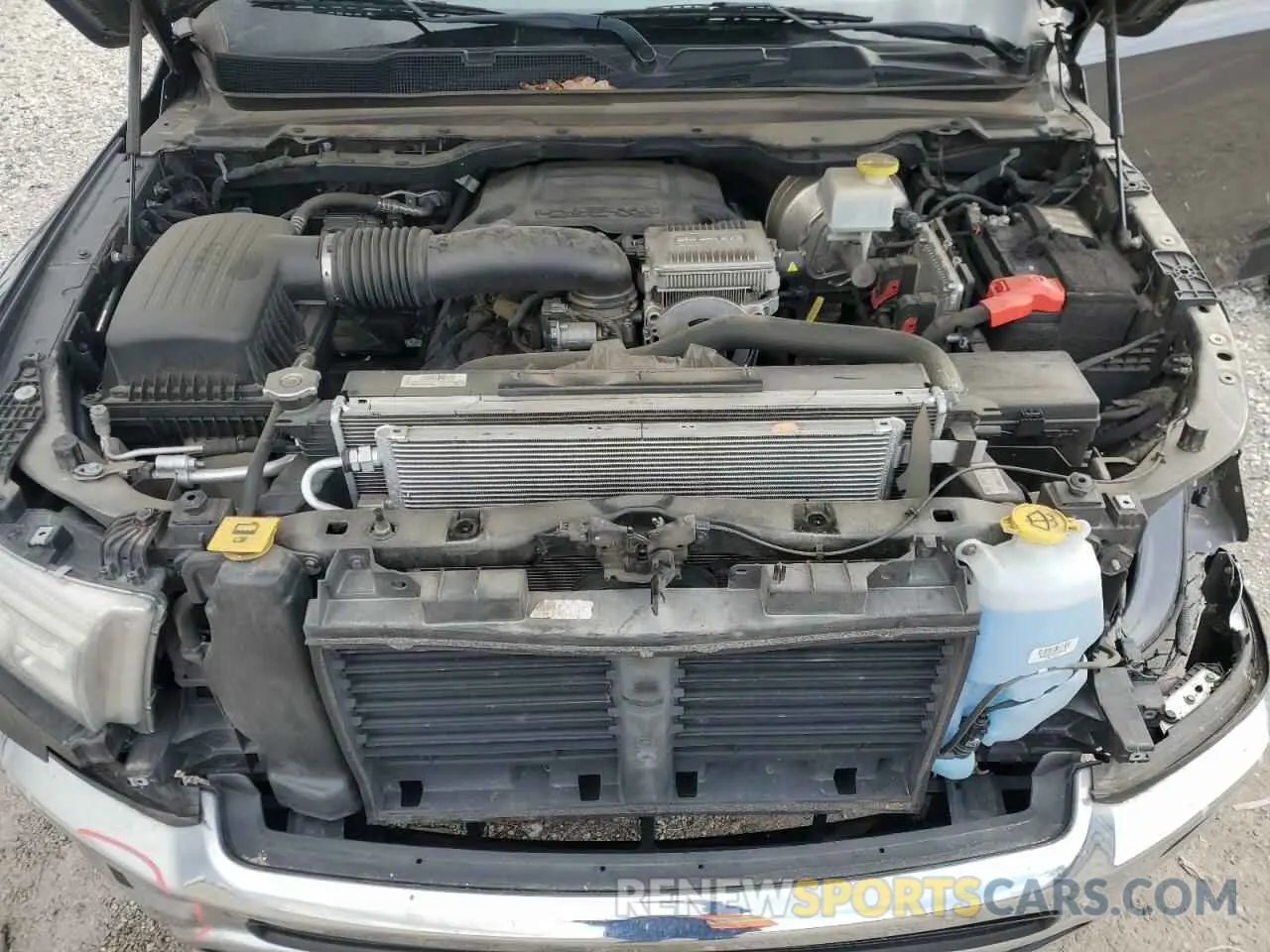 11 Фотография поврежденного автомобиля 1C6RREFT8LN386418 RAM 1500 2020