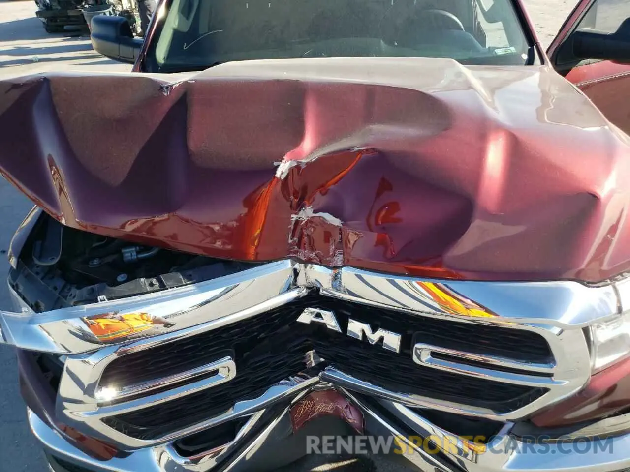 13 Photograph of a damaged car 1C6RREGG0LN304909 RAM 1500 2020