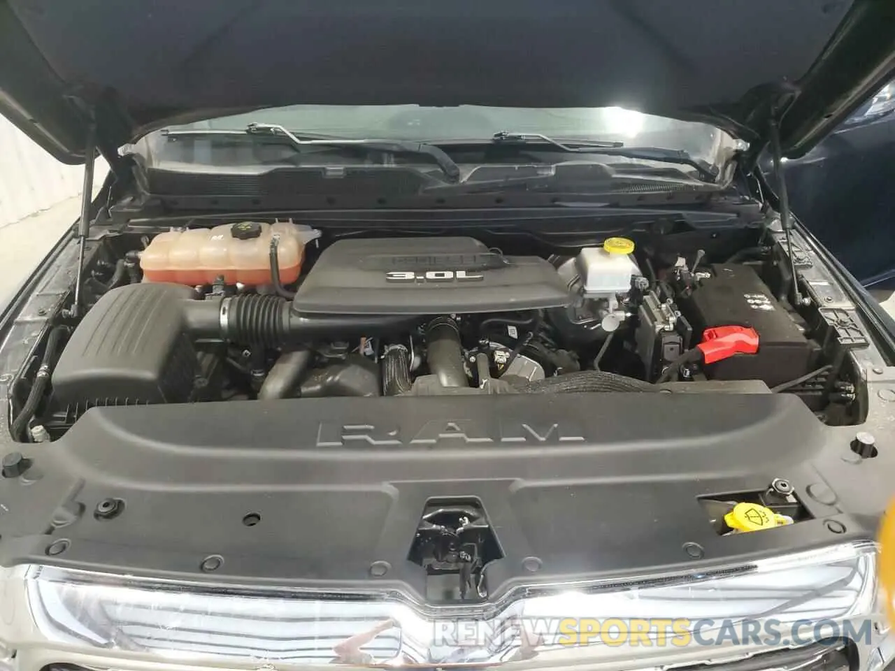 11 Фотография поврежденного автомобиля 1C6RREHM2LN246211 RAM 1500 2020