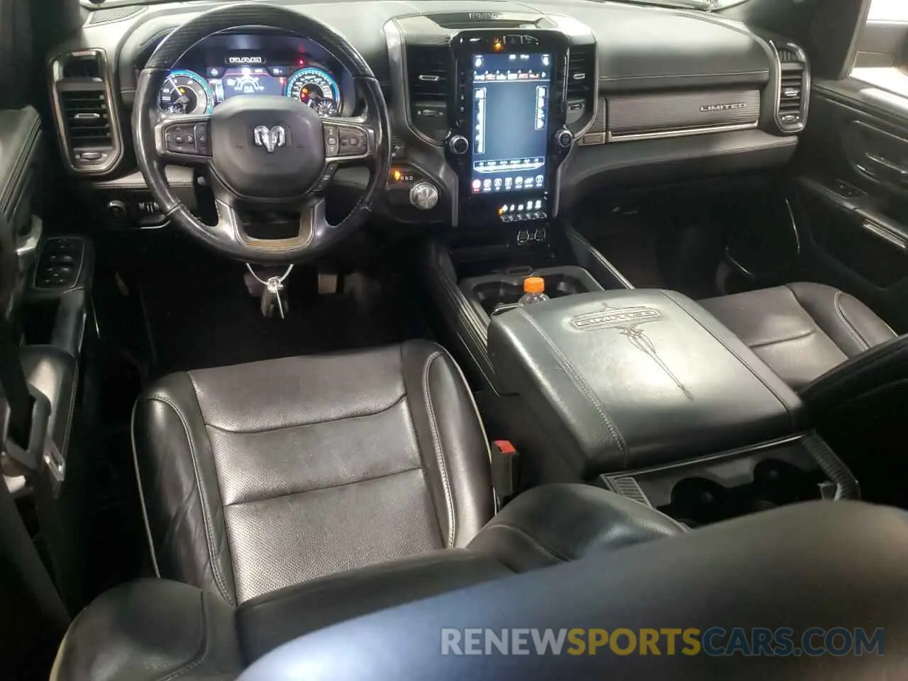 8 Фотография поврежденного автомобиля 1C6RREHM2LN246211 RAM 1500 2020