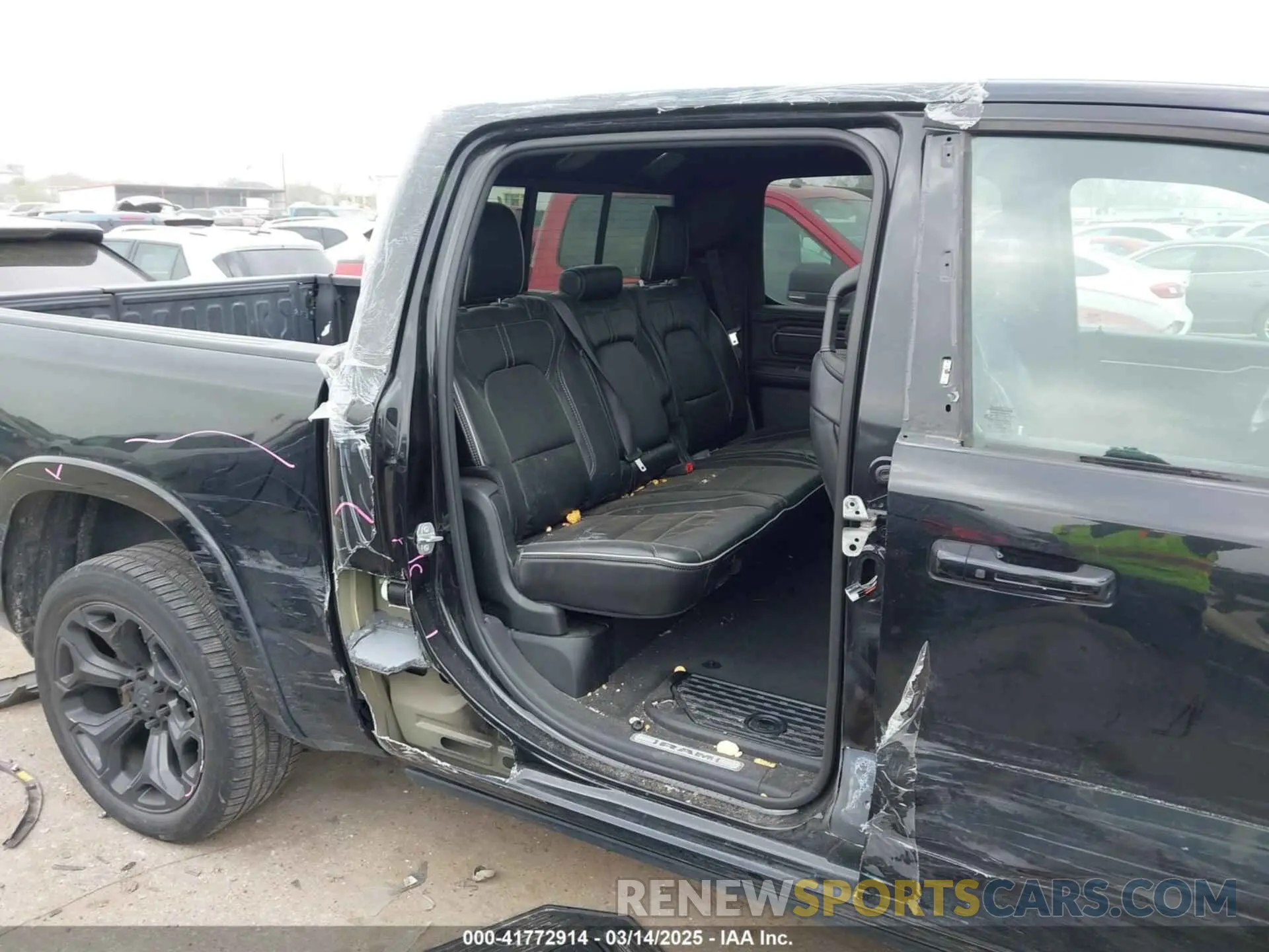 6 Photograph of a damaged car 1C6RREHT9LN143519 RAM 1500 2020