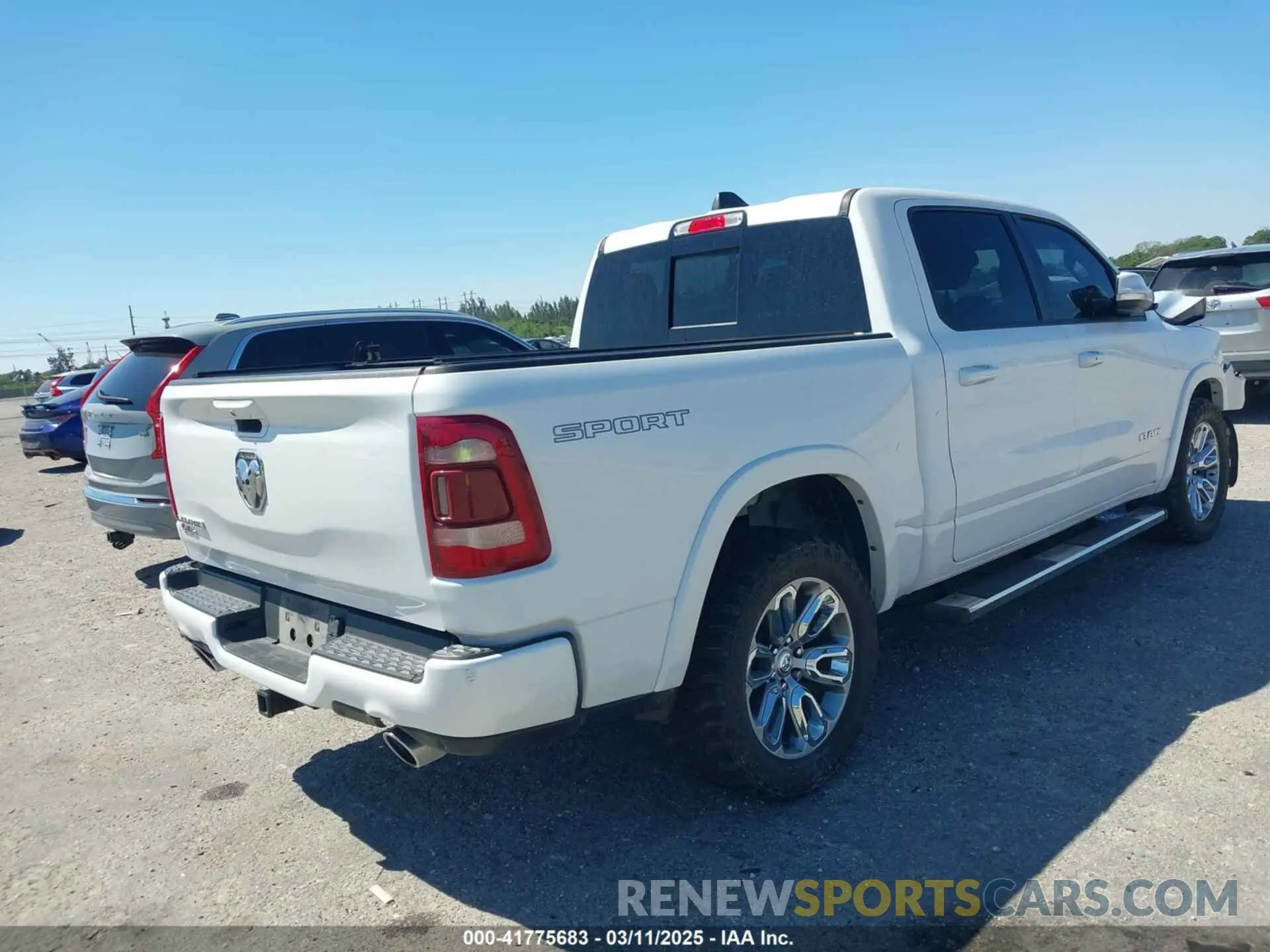 4 Photograph of a damaged car 1C6RREJT6LN188640 RAM 1500 2020