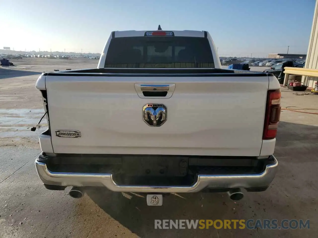 6 Photograph of a damaged car 1C6RREKT2LN222152 RAM 1500 2020