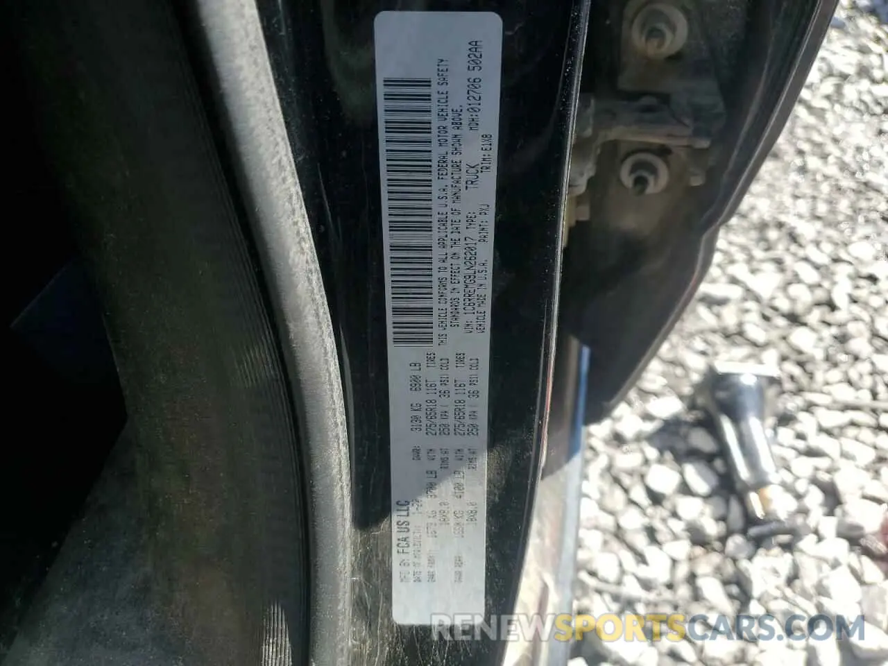 12 Фотография поврежденного автомобиля 1C6RREMG9LN262017 RAM 1500 2020