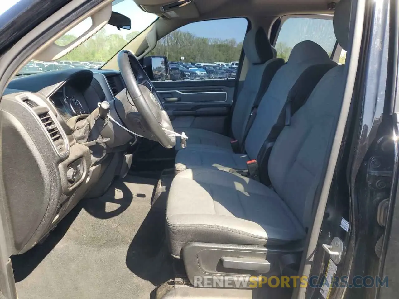 7 Фотография поврежденного автомобиля 1C6RREMG9LN262017 RAM 1500 2020
