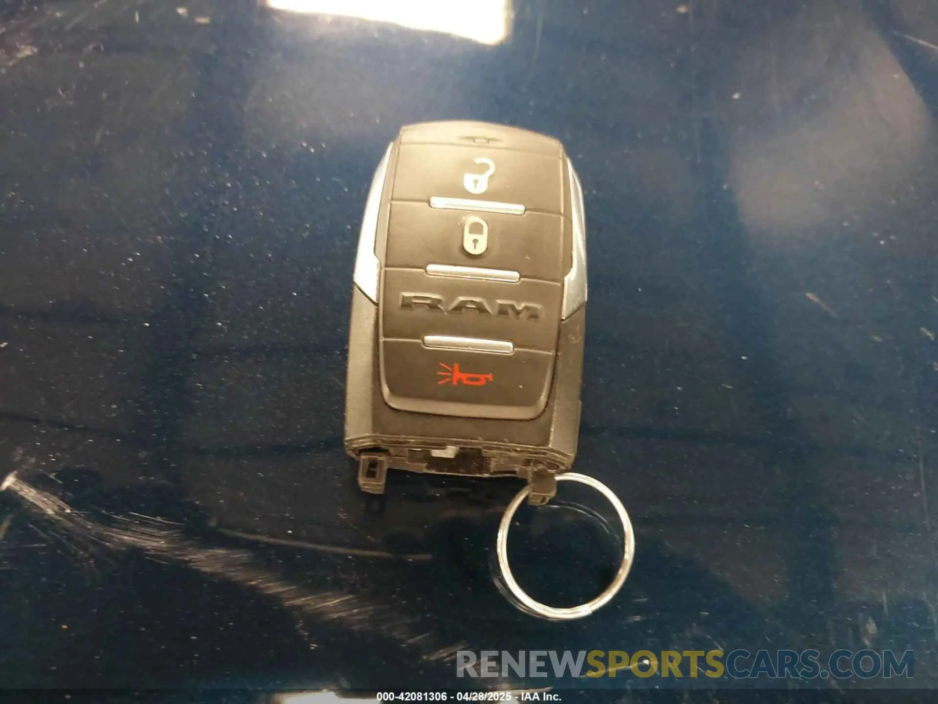 11 Photograph of a damaged car 1C6RRFBG8LN297690 RAM 1500 2020