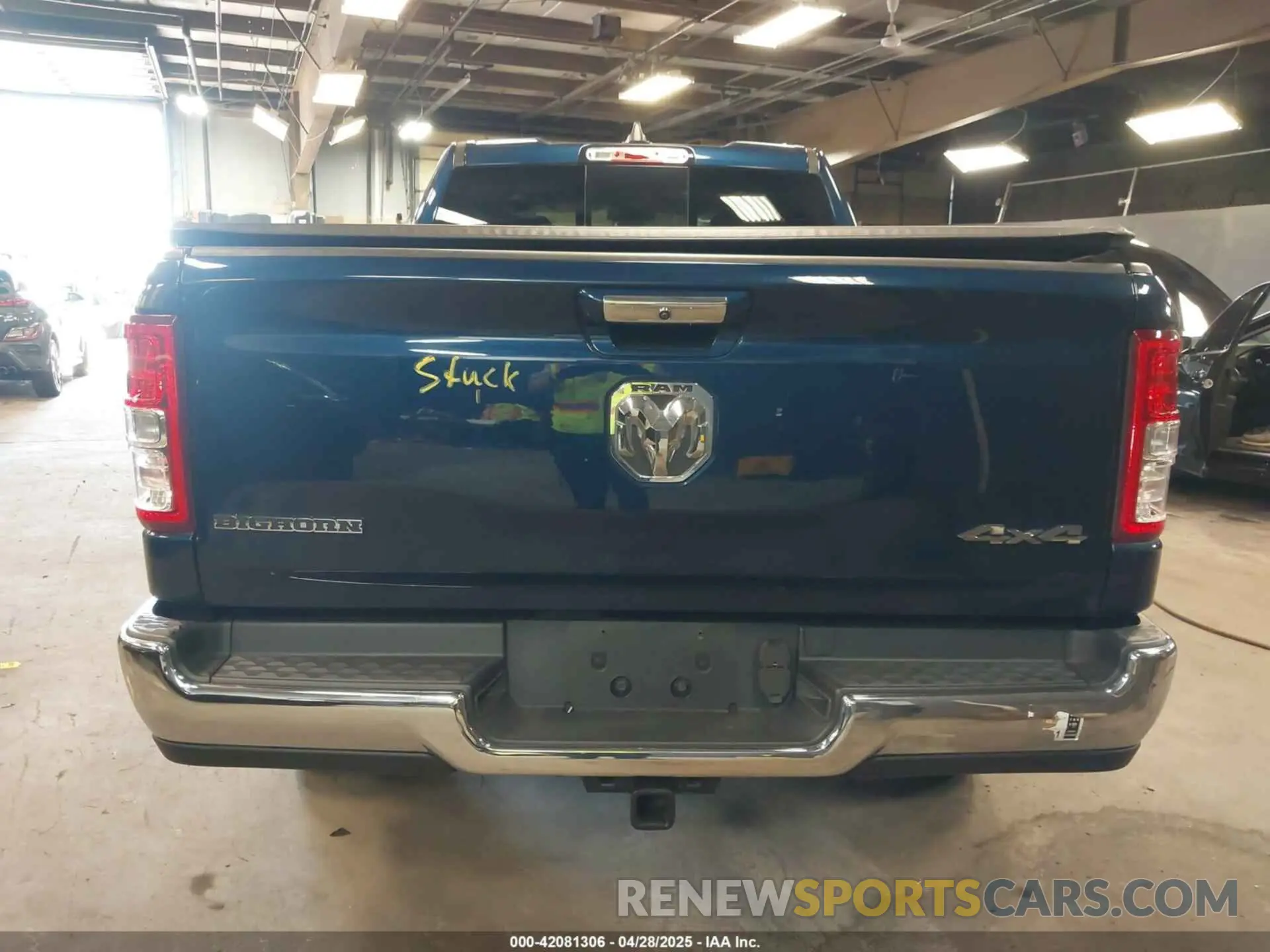 16 Photograph of a damaged car 1C6RRFBG8LN297690 RAM 1500 2020