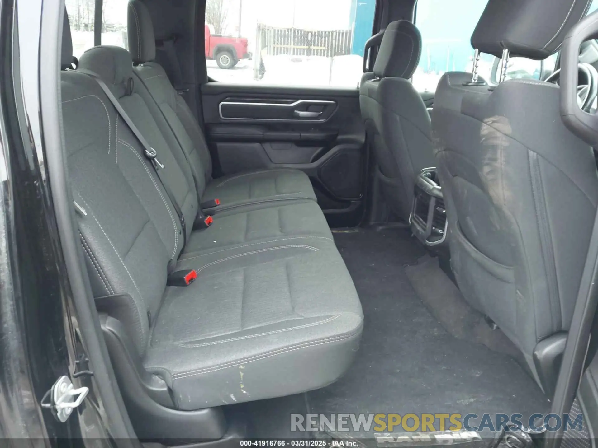 8 Фотография поврежденного автомобиля 1C6RRFFG0LN334919 RAM 1500 2020