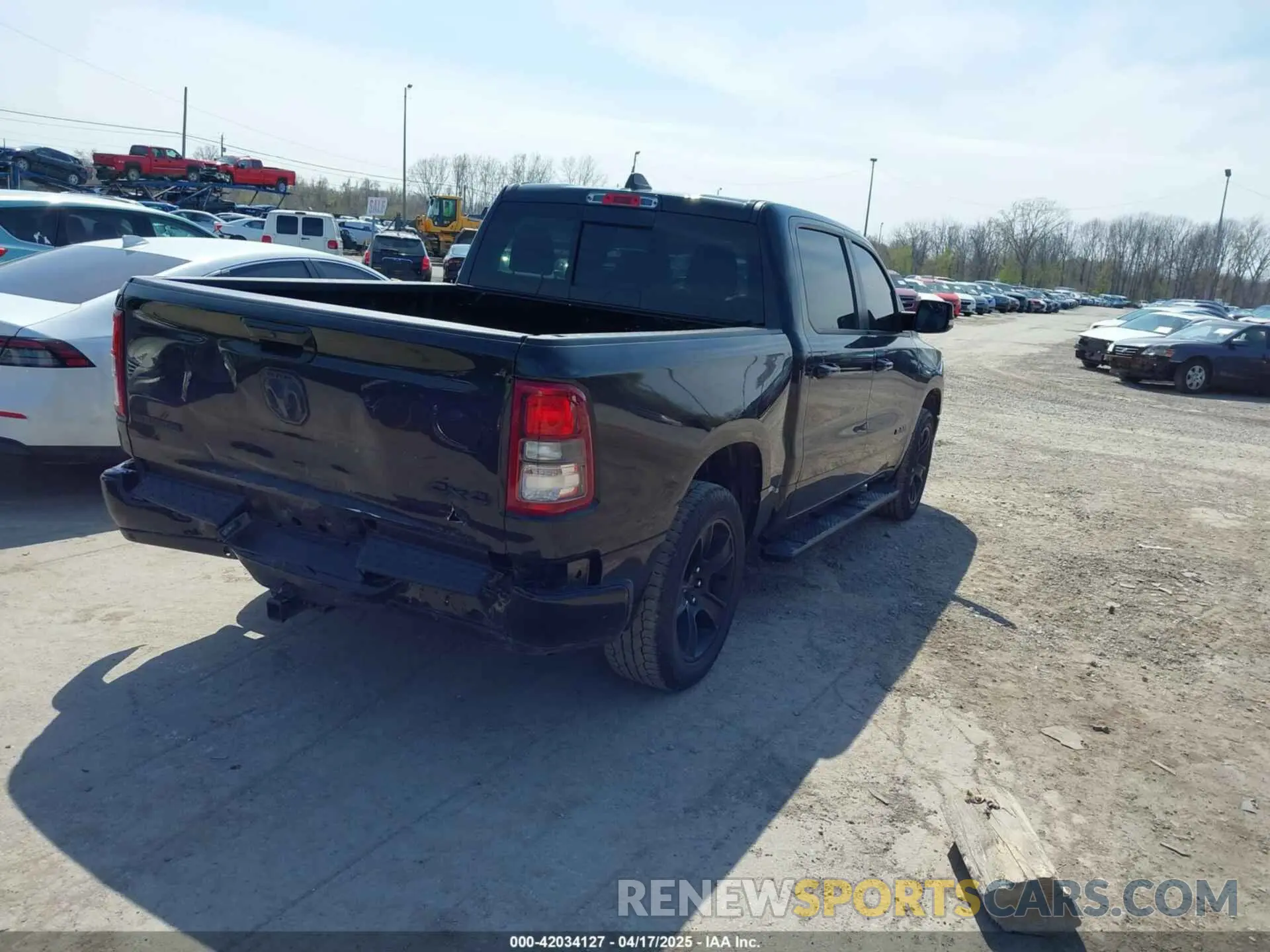 4 Фотография поврежденного автомобиля 1C6RRFFG5LN102946 RAM 1500 2020