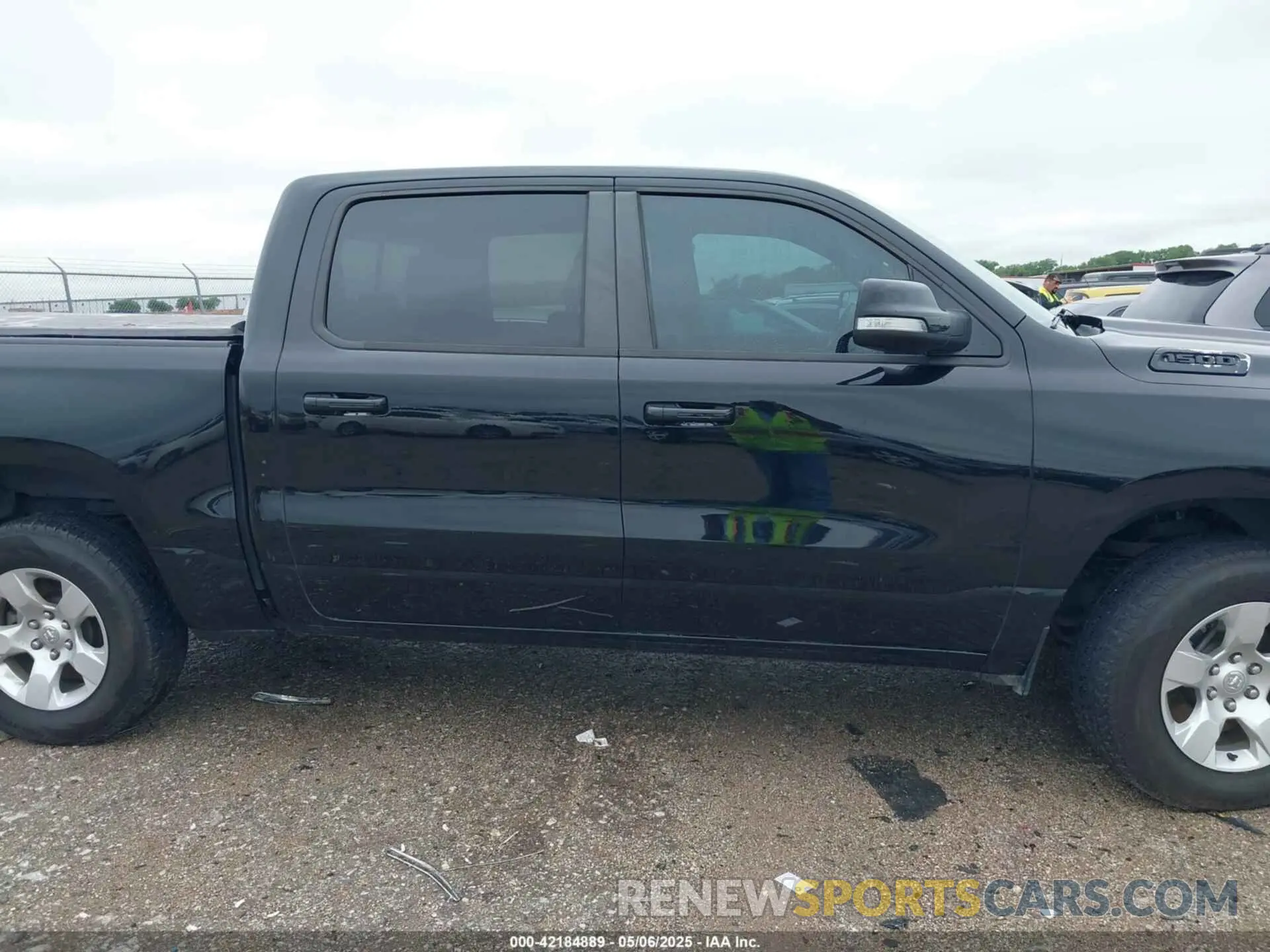 13 Фотография поврежденного автомобиля 1C6RRFFG7LN273861 RAM 1500 2020