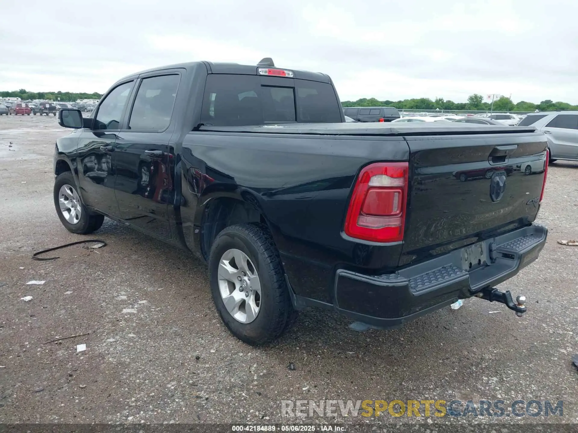 3 Фотография поврежденного автомобиля 1C6RRFFG7LN273861 RAM 1500 2020