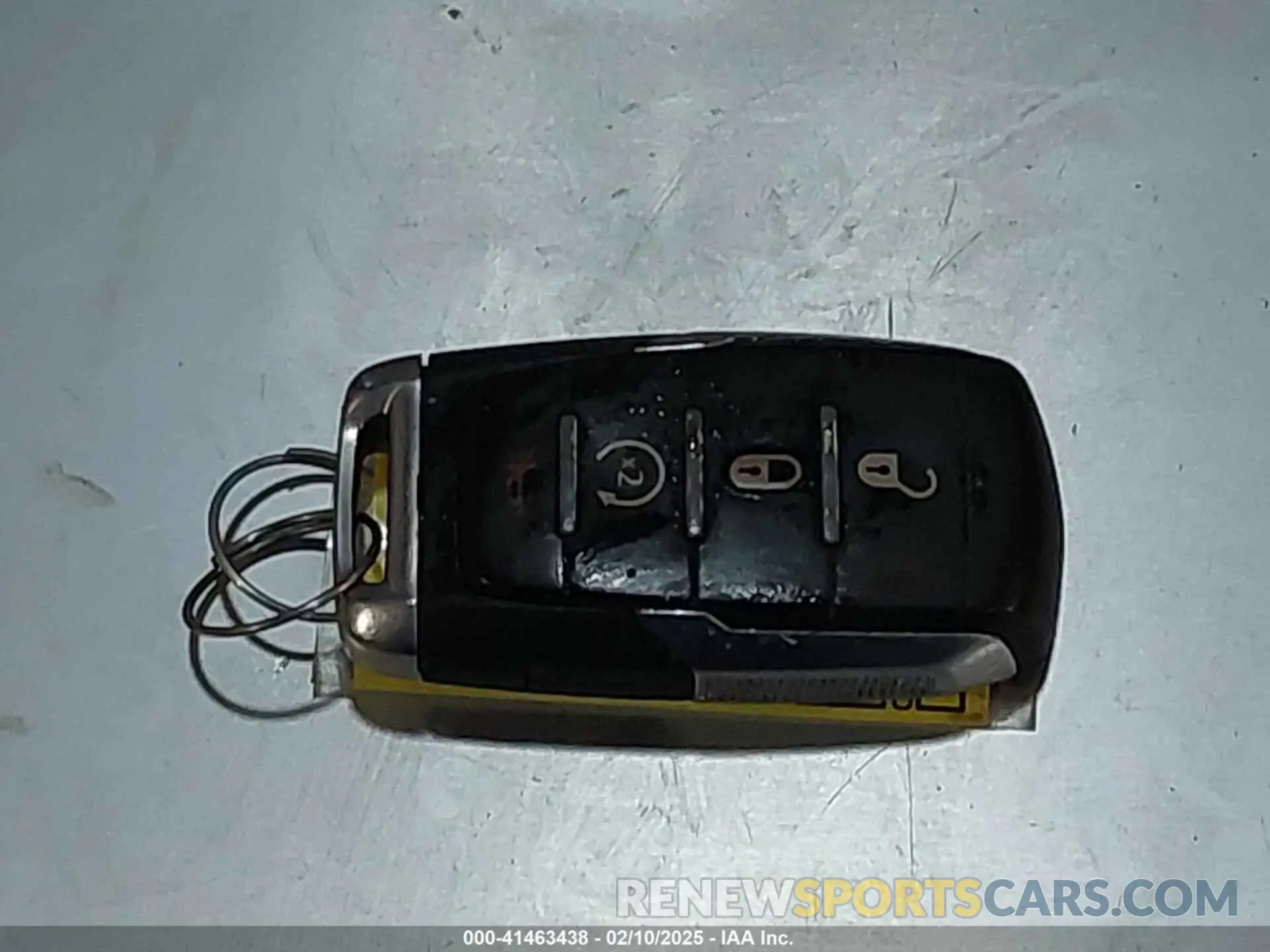 11 Фотография поврежденного автомобиля 1C6RRFFG8LN379073 RAM 1500 2020