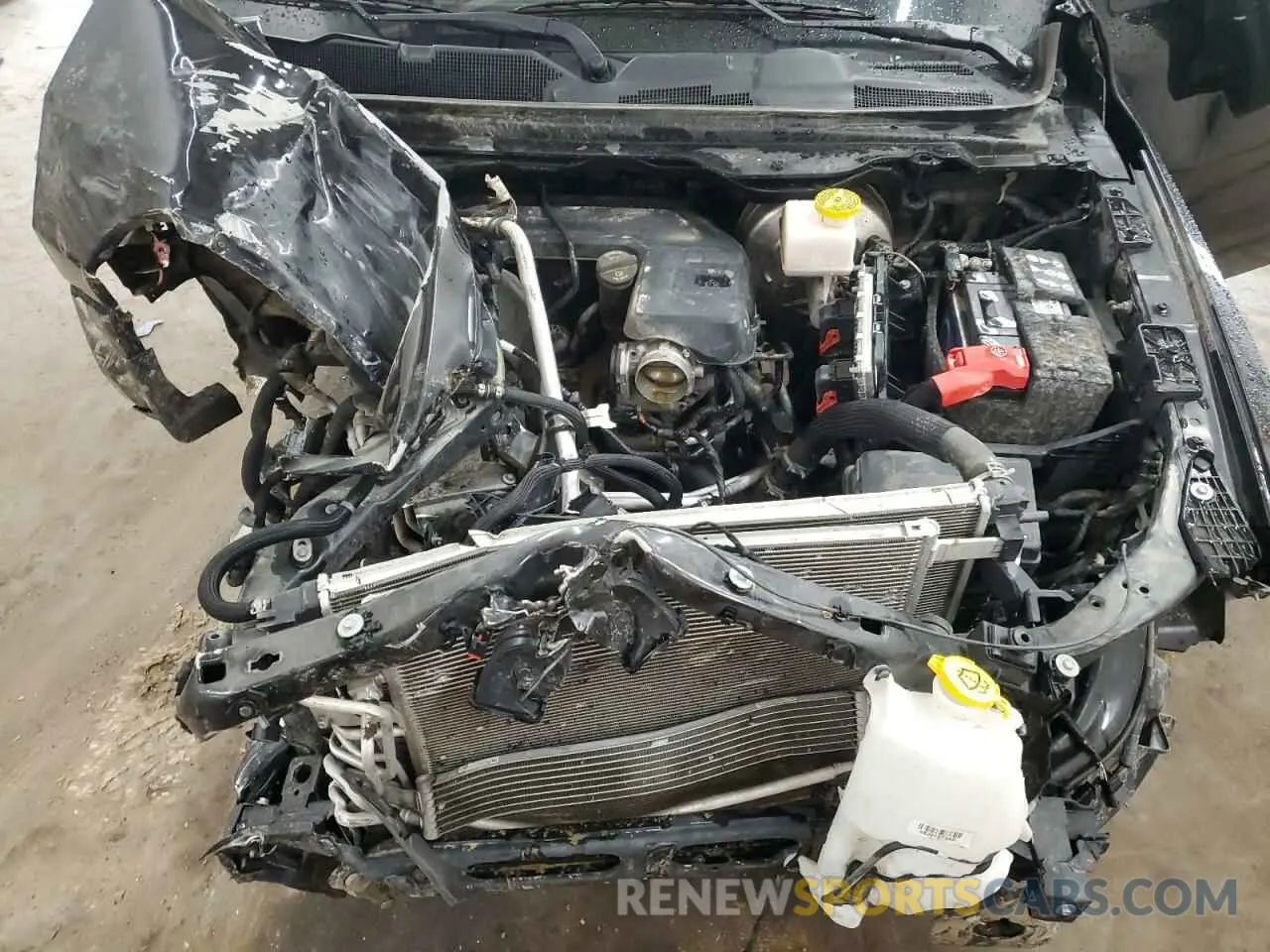 11 Фотография поврежденного автомобиля 1C6RRFGG0LN275241 RAM 1500 2020