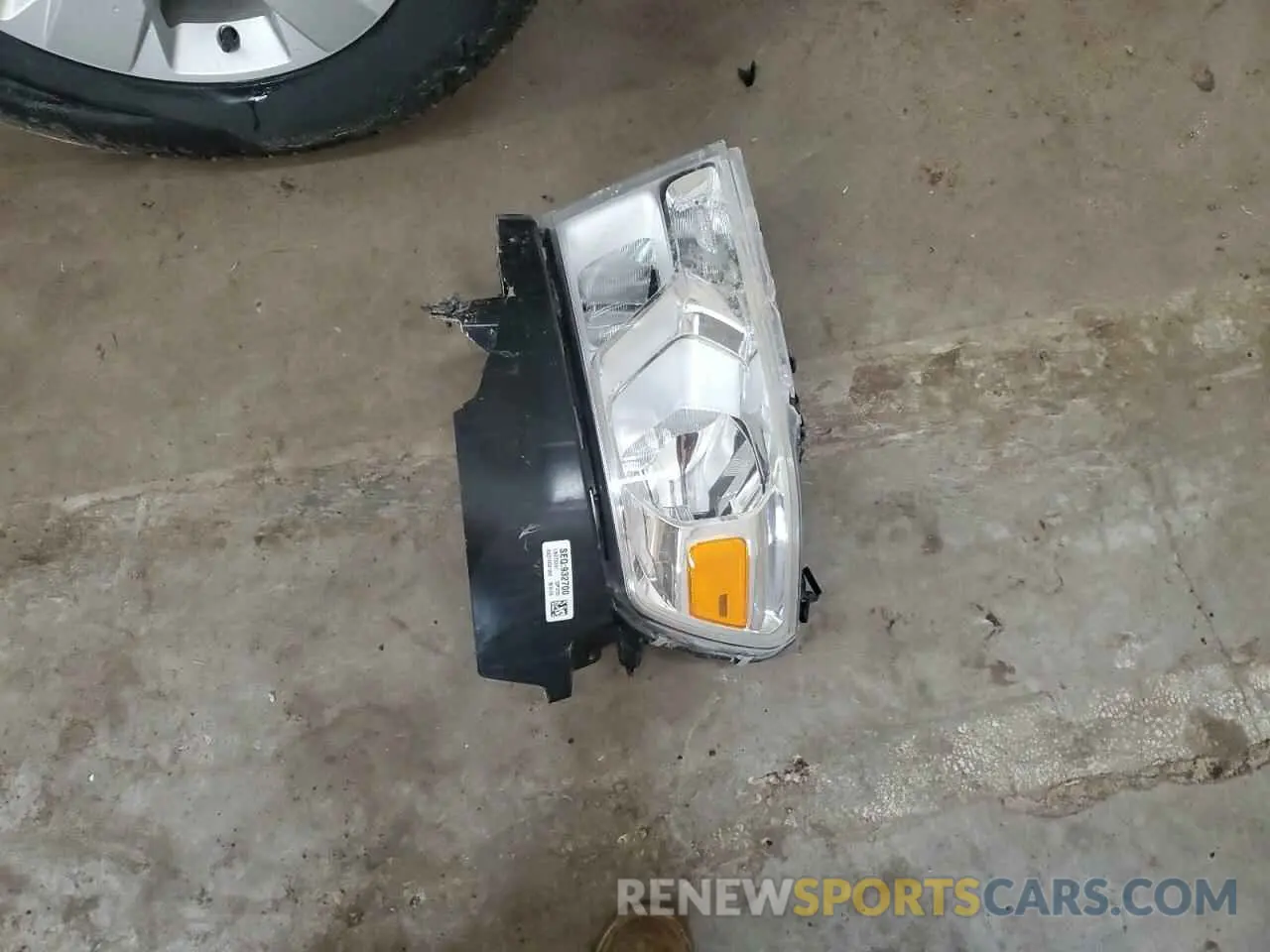 12 Фотография поврежденного автомобиля 1C6RRFGG0LN275241 RAM 1500 2020