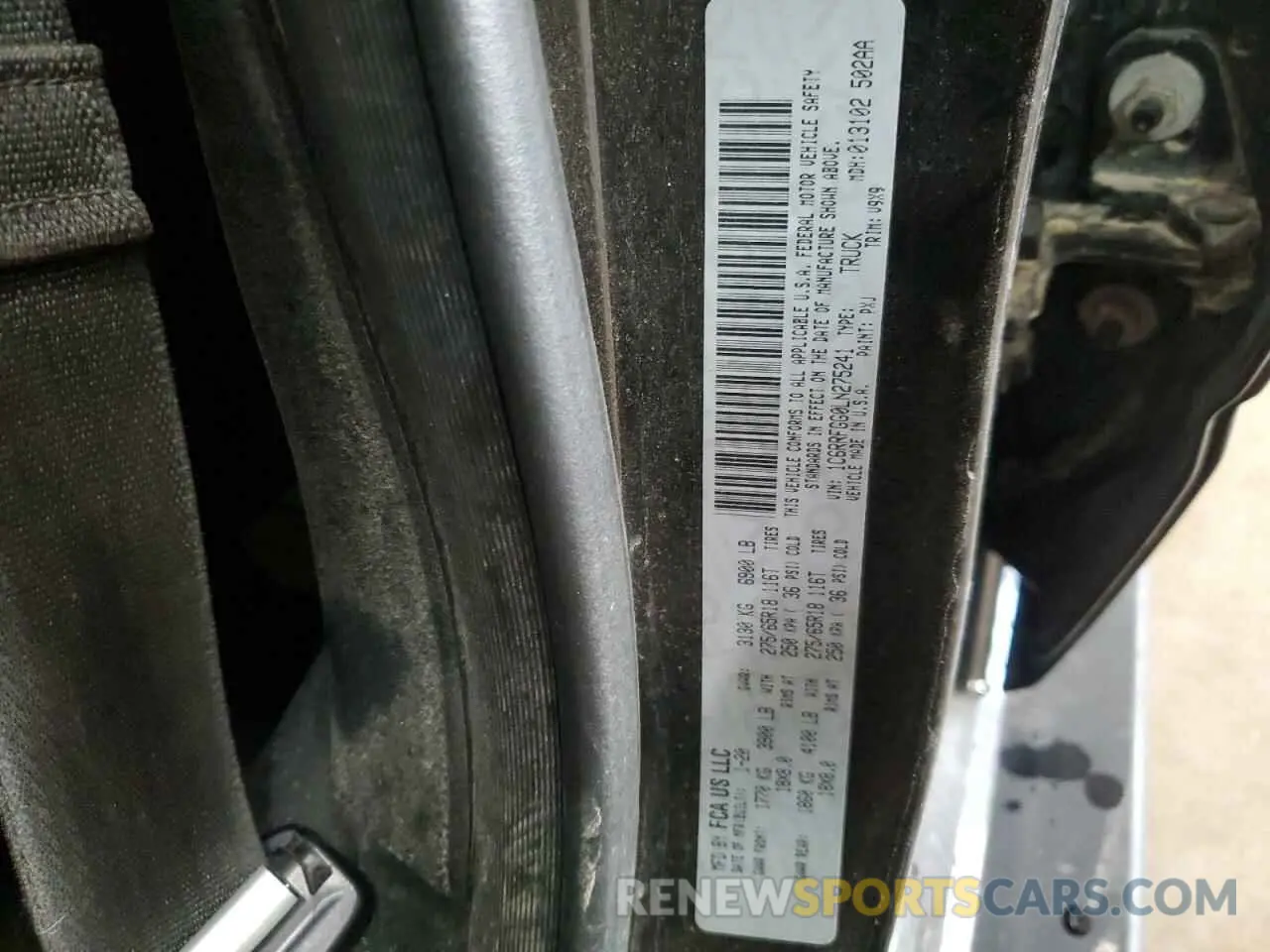13 Фотография поврежденного автомобиля 1C6RRFGG0LN275241 RAM 1500 2020