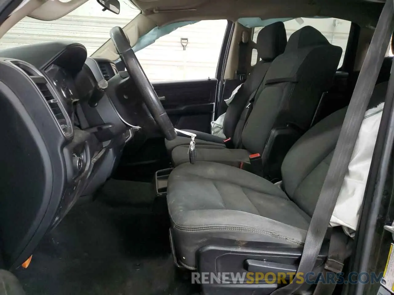 7 Фотография поврежденного автомобиля 1C6RRFGG0LN275241 RAM 1500 2020