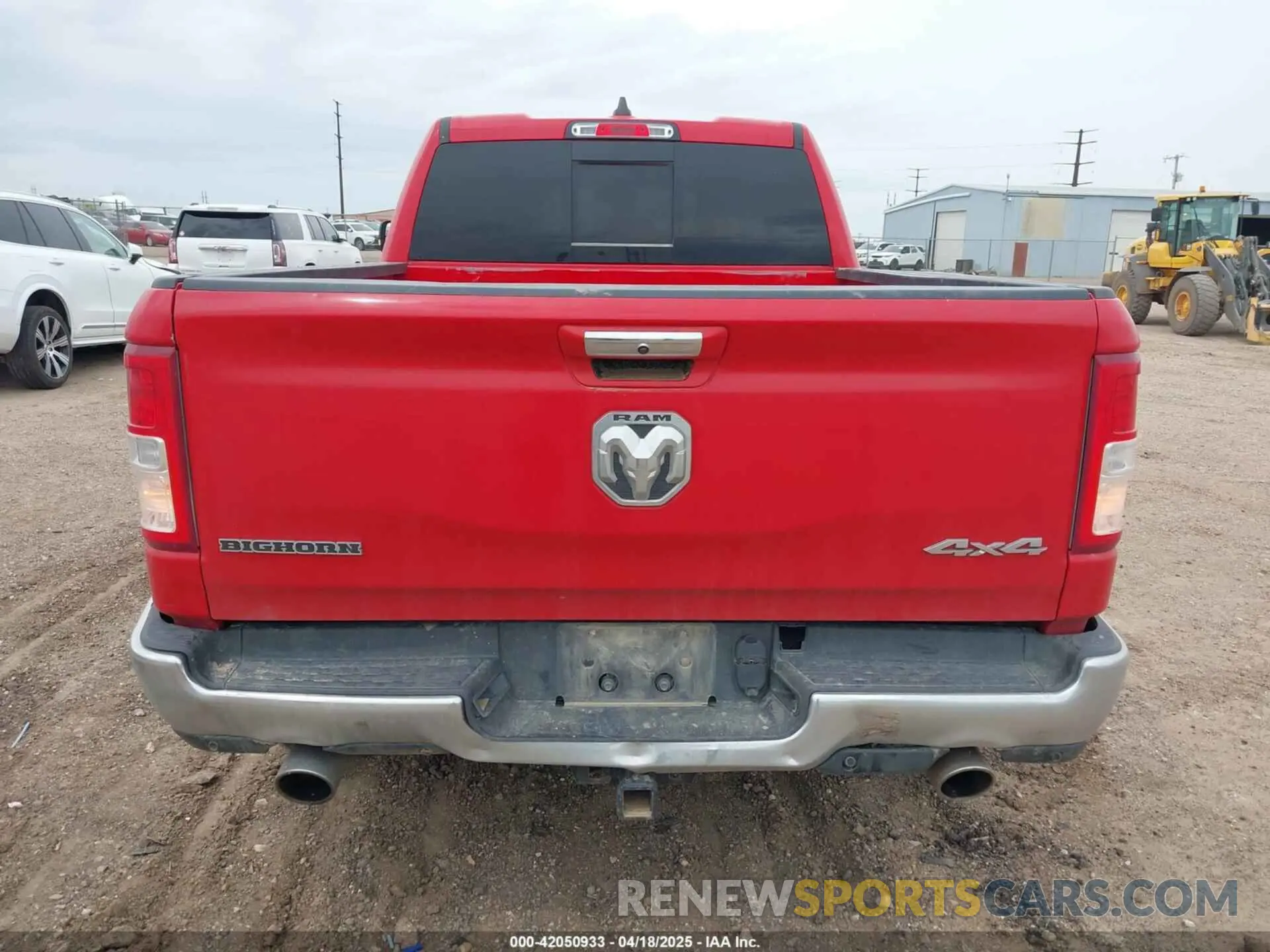 15 Photograph of a damaged car 1C6SRFBT0LN281594 RAM 1500 2020