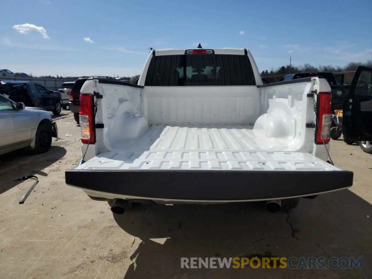 6 Фотография поврежденного автомобиля 1C6SRFBT2LN371989 RAM 1500 2020