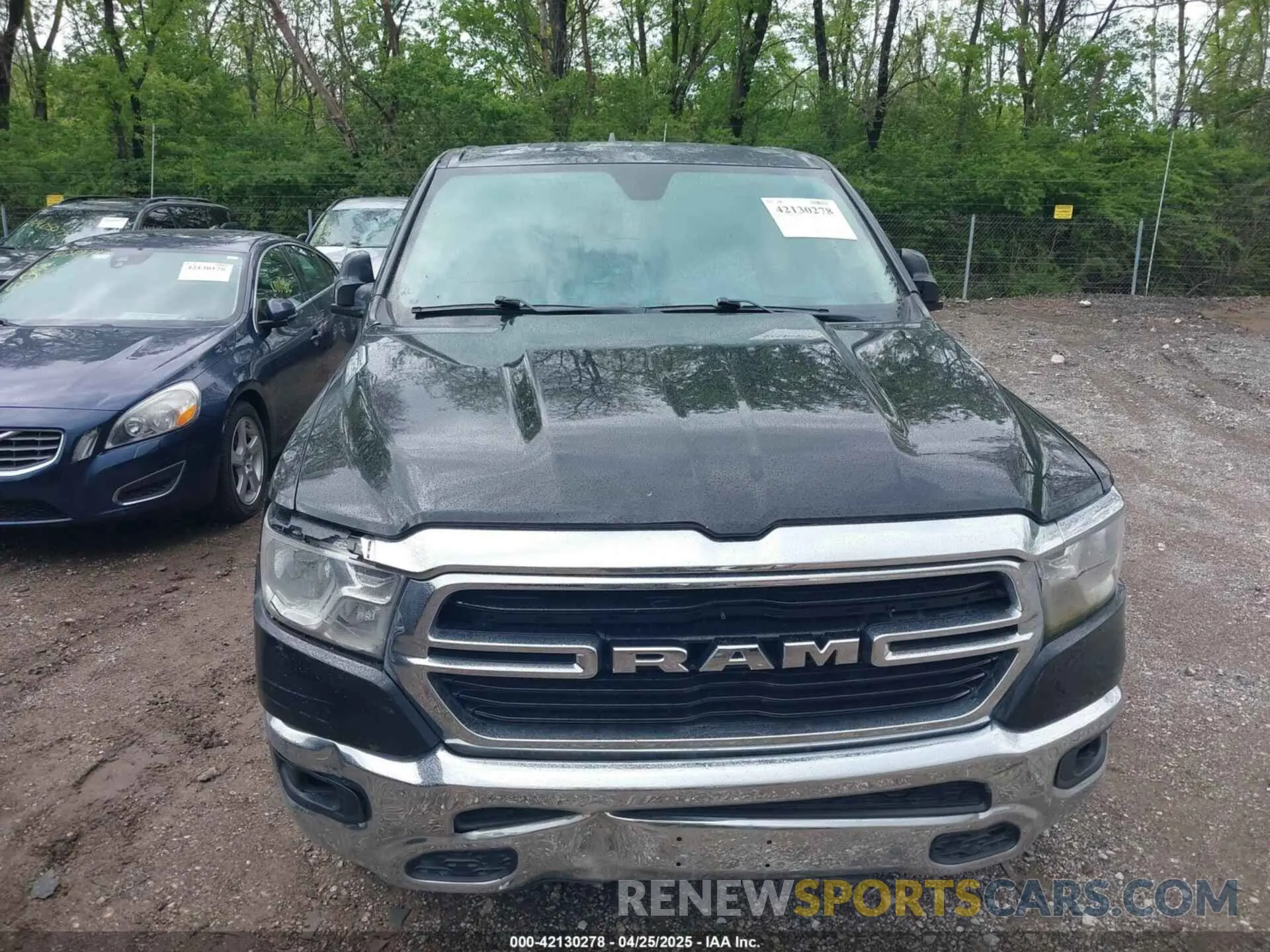 19 Photograph of a damaged car 1C6SRFBT4LN343126 RAM 1500 2020