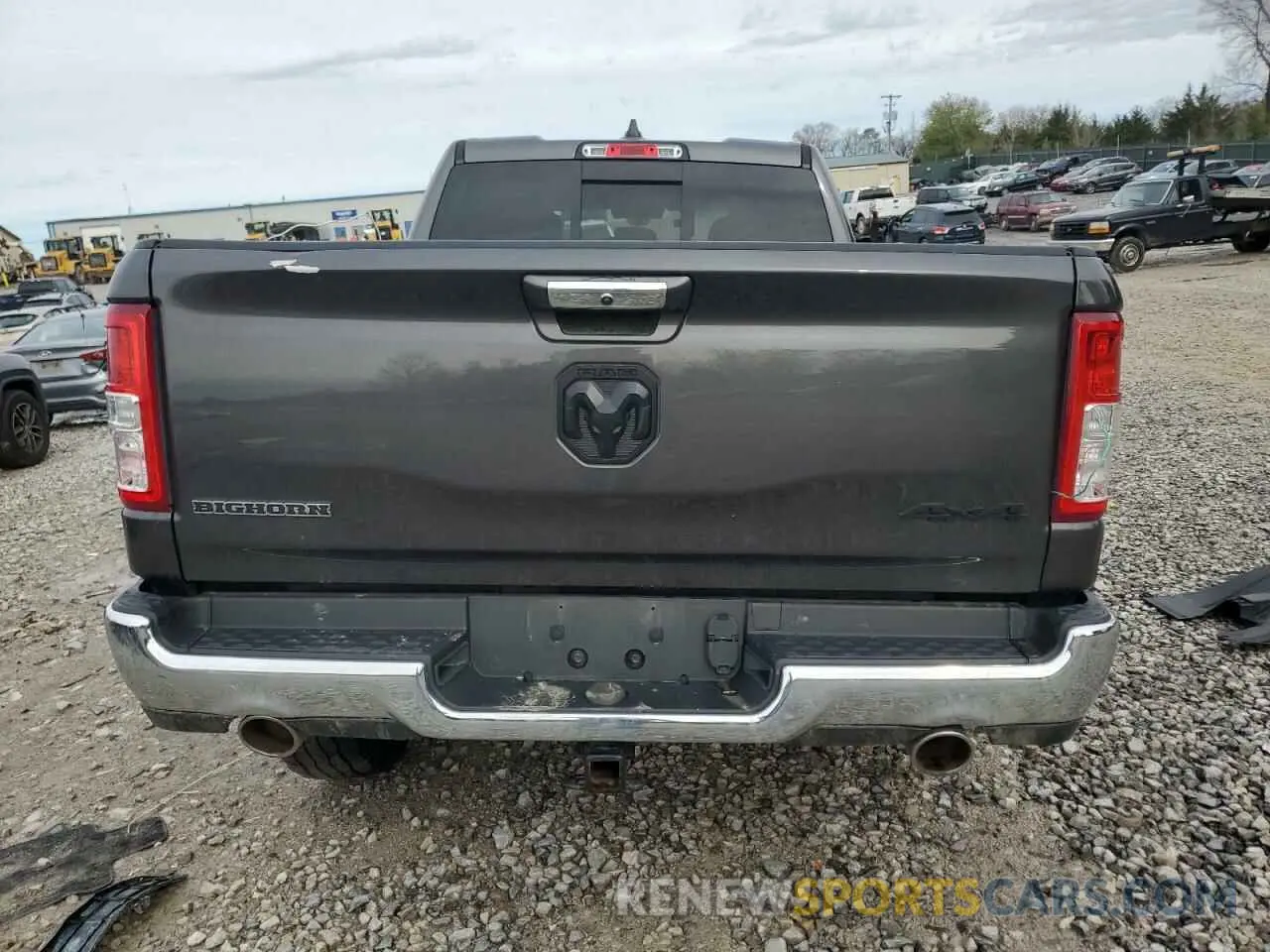 6 Photograph of a damaged car 1C6SRFBT7LN404601 RAM 1500 2020