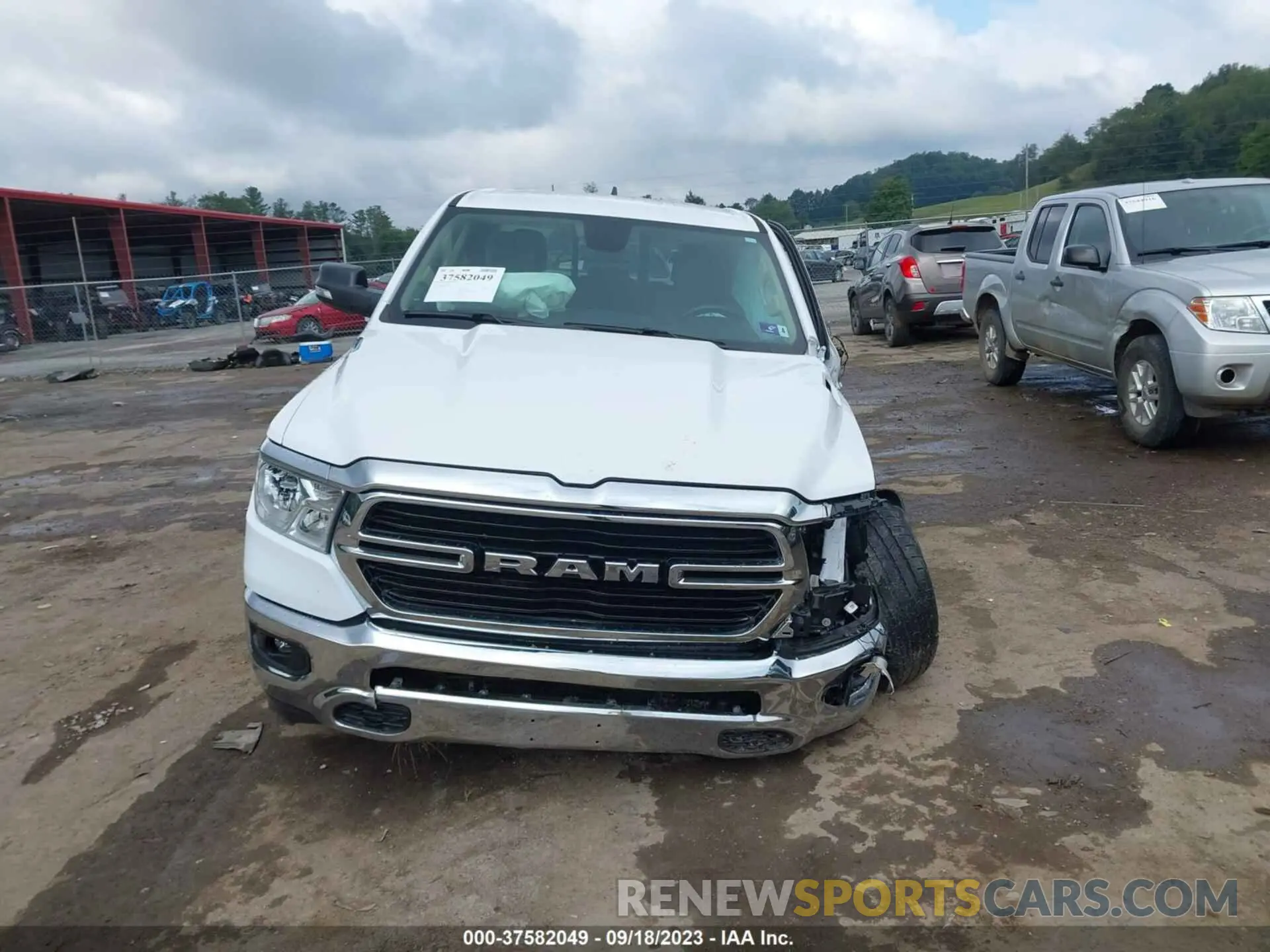 13 Фотография поврежденного автомобиля 1C6SRFBT8LN190833 RAM 1500 2020
