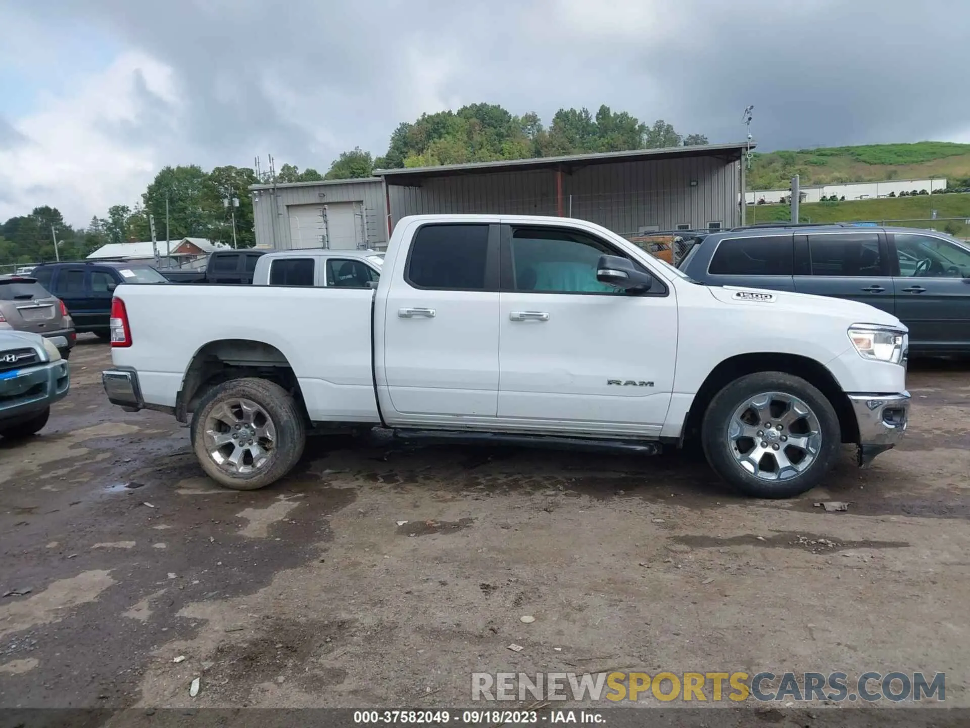 14 Фотография поврежденного автомобиля 1C6SRFBT8LN190833 RAM 1500 2020